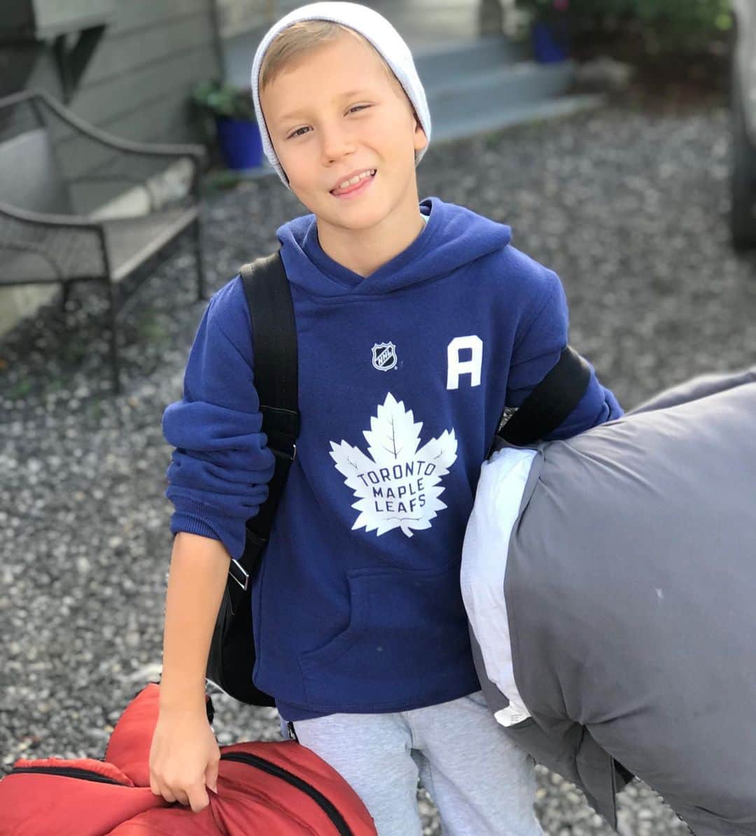 ジャクソン・ビーバーのインスタグラム：「Goin camping with the boys. Happy Birthday Ben.」