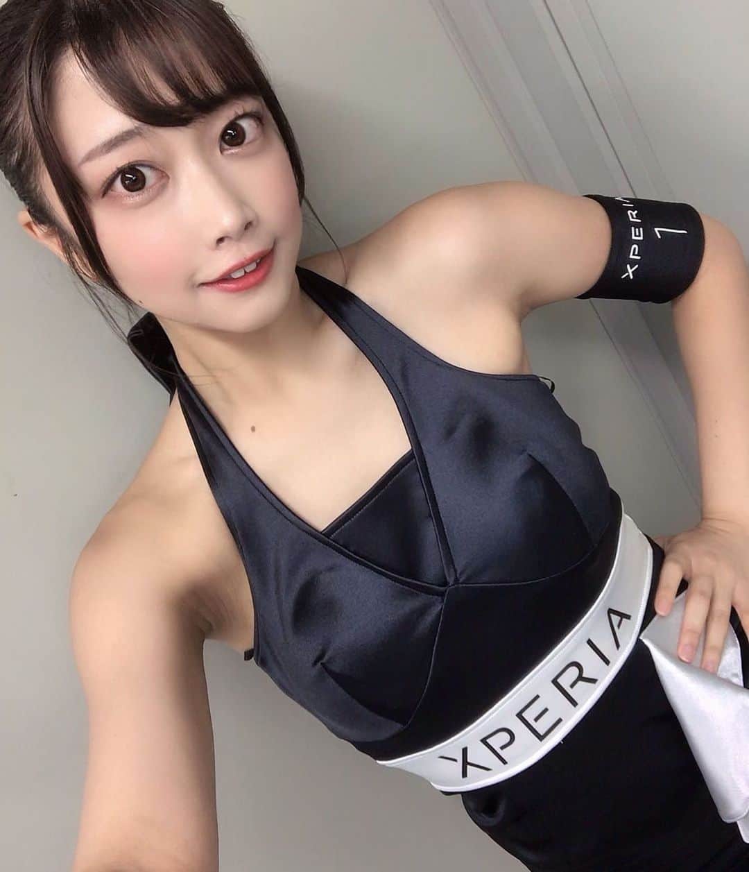 西井綾音のインスタグラム：「. 🎮🐰東京ゲームショウ2019🐰🎮 私は4日間Xperiaブースにいます！ . . . あいにきてくれたら嬉しいな❤️ 写真もたくさん撮ってほしい！❤️ . . . . Please follow me 💓💓 . . . . . . . . #西井綾音 #tgs2019 #ふともも #コスプレ #コスプレイヤー #インスタグラビア #撮影会モデル  #レースクイーン #コンパニオン #東京ゲームショウ  #cosplay  #cosplaygirl #cosplayer  #idol #xperia1 #kawaii #kawaiigirl  #coser #japanesegirl #model #anime  #lfl #likeforfollow #l4l #角色扮演  #粉我 #动漫 #코스프레 #性感」