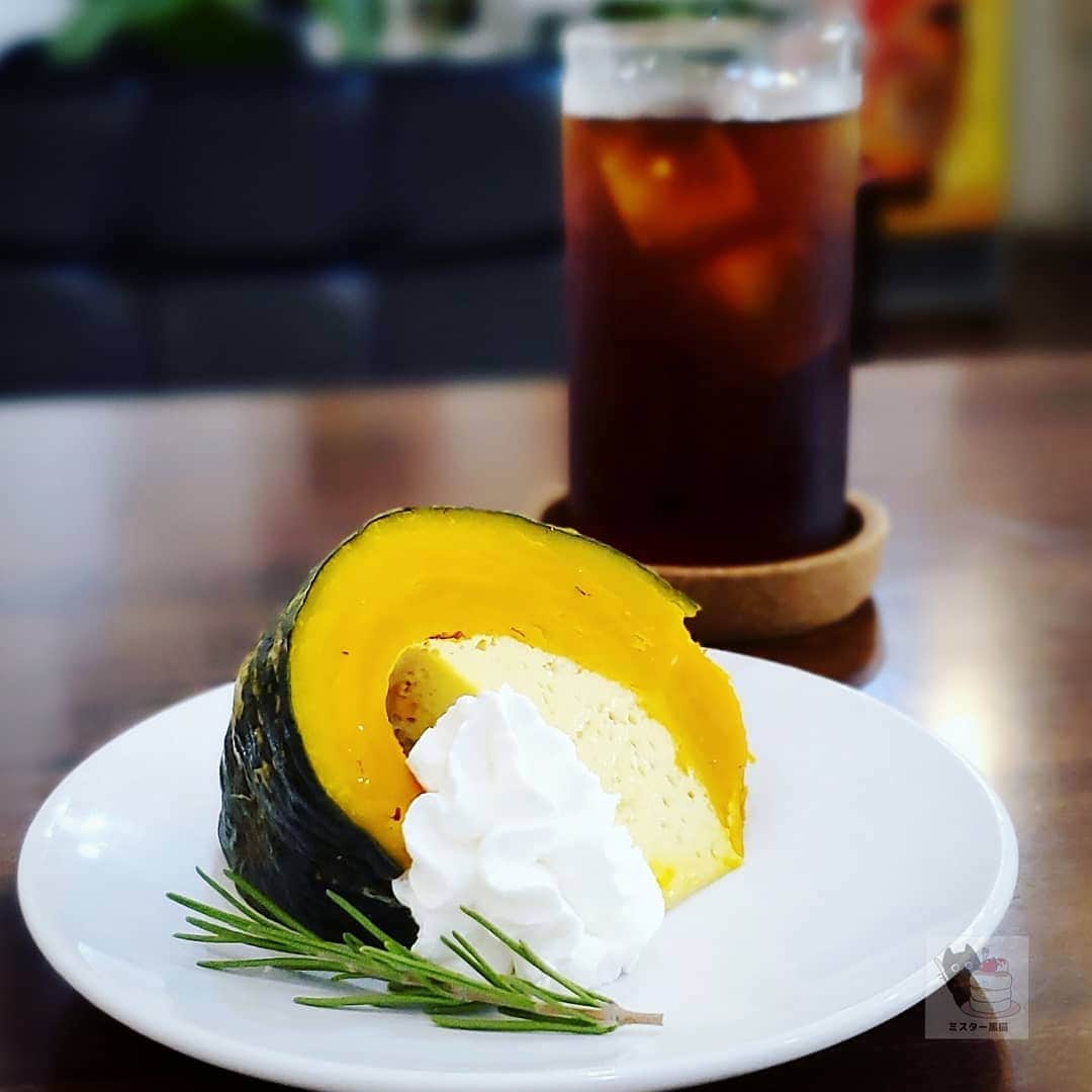 ミスター黒猫（黒猫仙人）のグルメインスタ