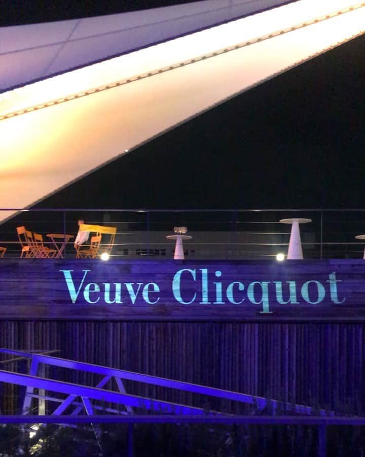 渡辺有子のインスタグラム：「Veuve Clicquot  Business Woman Award 2019 Cocktail Party」