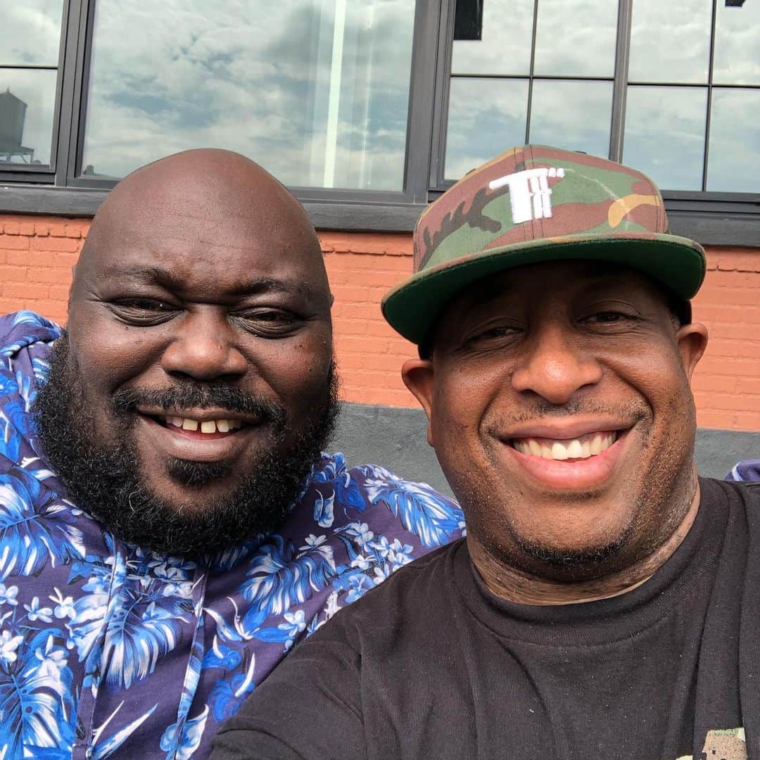 DJプレミアさんのインスタグラム写真 - (DJプレミアInstagram)「I Swear! Me and Guru's Nephew Justin Literally Just Spoke About Faizon and We Just Pull Up To The Telly and Look Who Pulls Up Too? @faizonlove  MAAN RESPECT ENERGY YO!!! Salute @justinnelamruff  R.I.P. GURU!」9月12日 23時57分 - djpremier