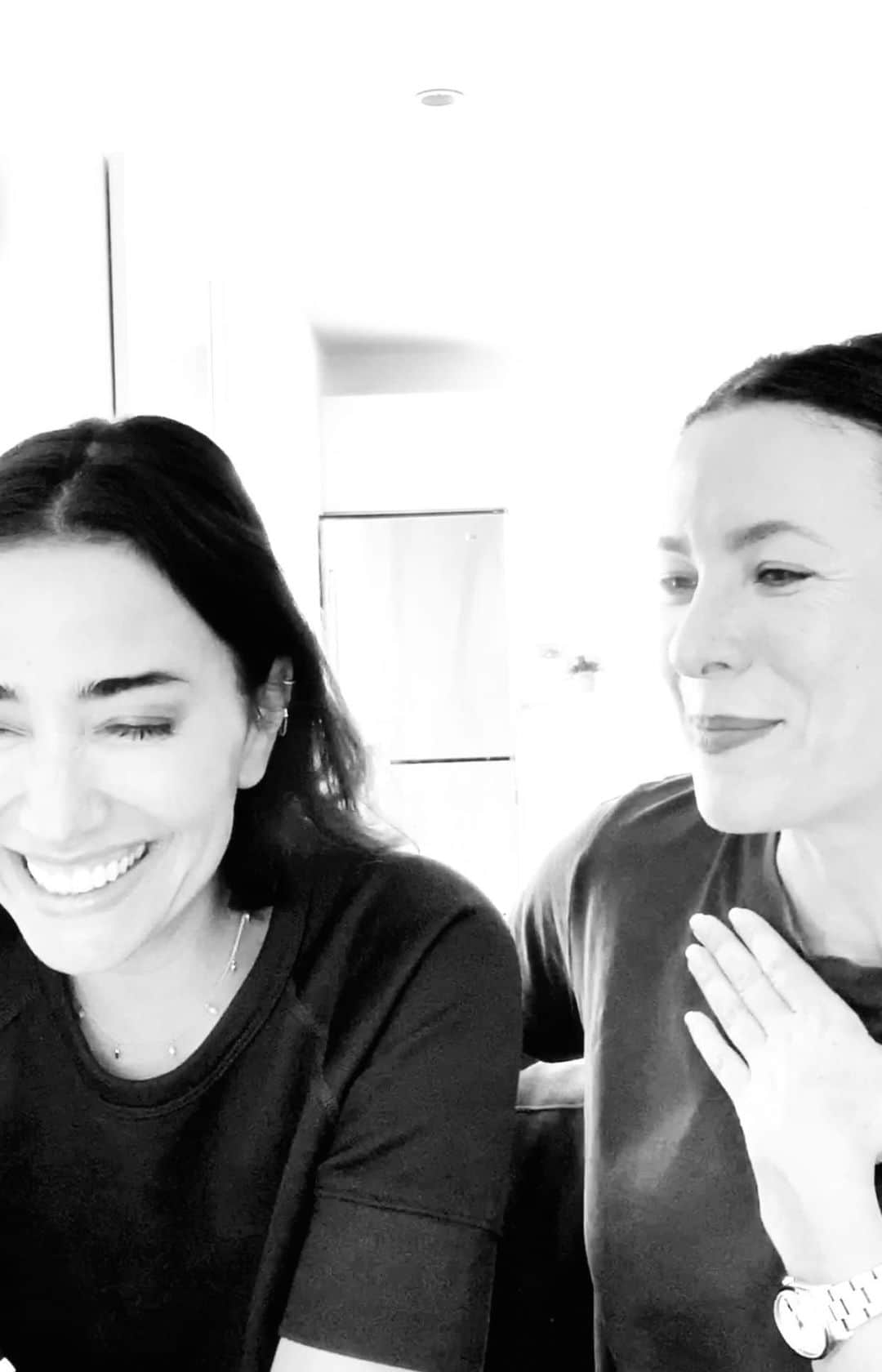 のインスタグラム：「@camilleeddera talks to me about the Peter Pan syndrome - we had a lot of fun caricaturing a subject that would probably need an hour long podcast (because behind every Peter Pan there is a Tinker Bell making the magic happen, all that) but we did have a little bit of fun and that’s what #talktome is about! . I swear it won’t always be about dating, but dating it FUNNY ❤️👌🏼😂 . Check out Camille’s beautiful line @birthstonescents」