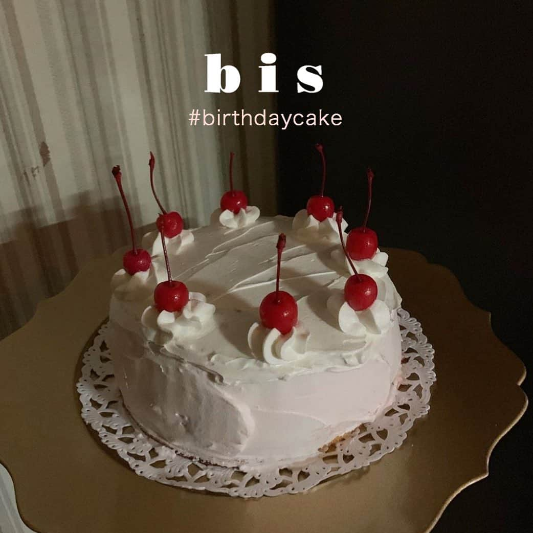 bis_web bis [ビス] のインスタグラム