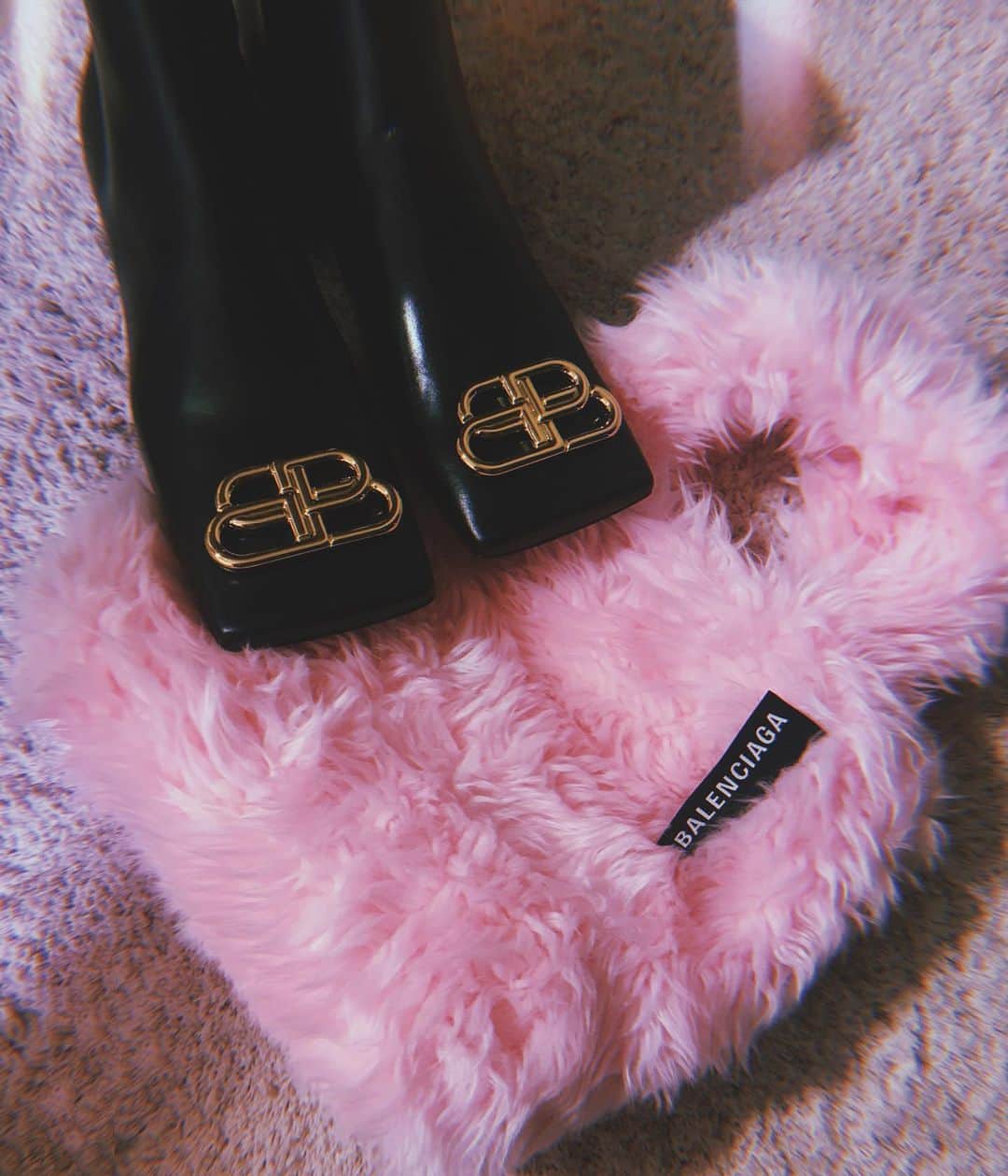Abby Chenのインスタグラム：「💗」