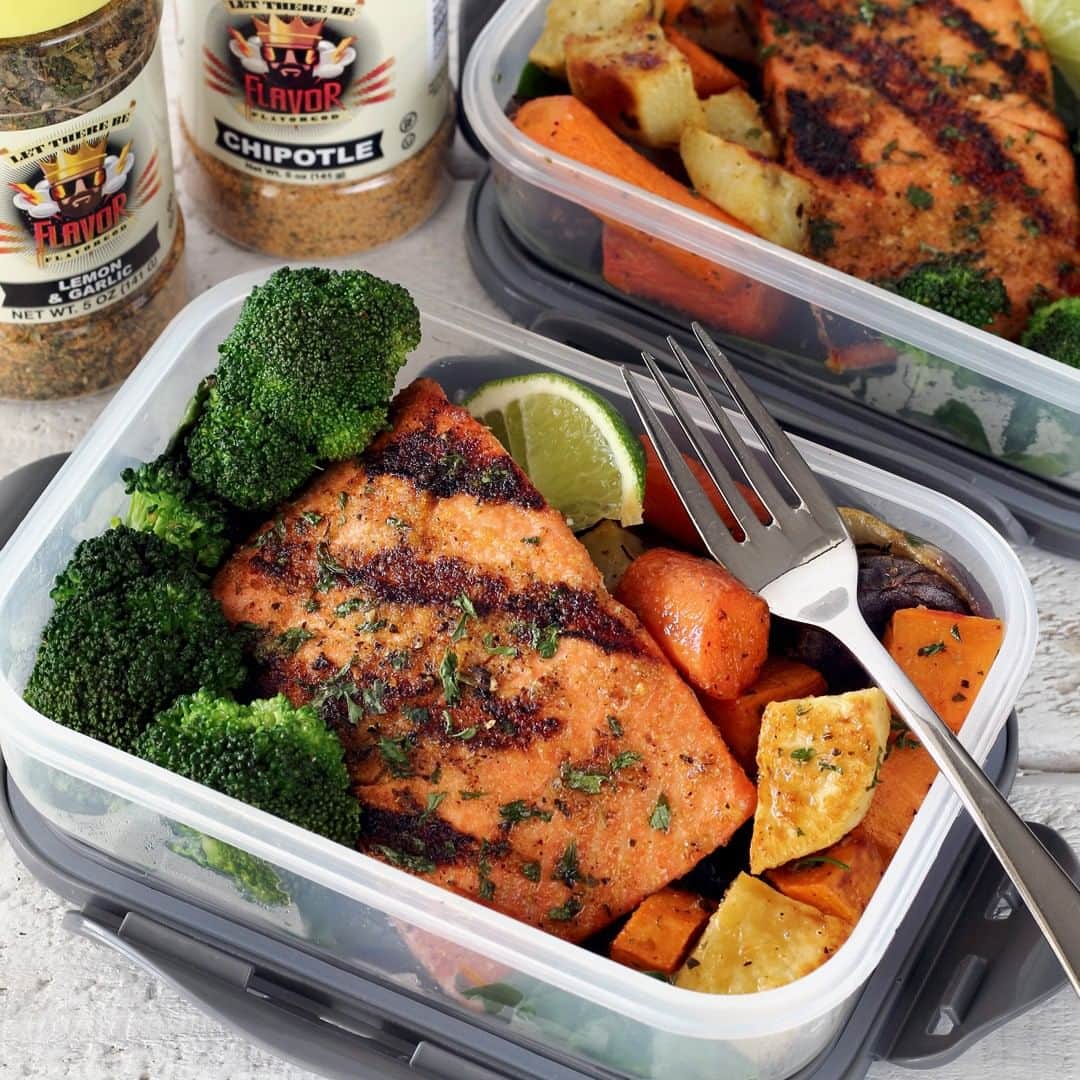 Flavorgod Seasoningsさんのインスタグラム写真 - (Flavorgod SeasoningsInstagram)「EASY FLAVOR GOD SALMON & BROCCOLI MEAL PREP⁠ by @paleo_newbie_recipes⁠ -⁠ ⁠ Add delicious flavors to any meal!⬇⁠ Click the link in my bio @flavorgod⁠ ✅www.flavorgod.com⁠ -⁠ Make your meal prep simple and delicious with Flavor God Seasonings. This one features Flavor God CHIPOTLE and LEMON GARLIC Seasonings.⁠ -⁠ Grilled Salmon:⁠ Pat salmon dry and season with salt, pepper and @flavorgod CHIPOTLE seasoning as desired. Grill over medium high heat until fish flakes easily. Squeeze fresh lime over salmon before serving.⁠ ⁠ Steamed Broccoli:⁠ Place broccoli florets in a steaming basket over boiling water. Cover pan and steam about 3-5 minutes, or until desired tenderness is reached. Place steamed broccoli in a mixing bowl and add a little ghee or butter plus a few healthy shakes of @flavorgod LEMON GARLIC Seasoning.⁠ ⁠ -⁠ Flavor God Seasonings are:⁠ 💥 Zero Calories per Serving ⁠ 🙌 0 Sugar per Serving⁠ 🔥 KETO & PALEO⁠ 🌱 GLUTEN FREE & KOSHER⁠ ☀️ VEGAN-FRIENDLY ⁠ 🌊 Low salt⁠ ⚡️ NO MSG⁠ 🚫 NO SOY⁠ 🥛 DAIRY FREE *except Ranch ⁠ 🌿 All Natural & Made Fresh⁠ ⏰ Shelf life is 24 months⁠ -⁠ #food #foodie #flavorgod #seasonings #glutenfree #mealprep  #keto #seasonings #paleo  #seasonings  #kosher #seasonings  #breakfast #lunch #dinner #yummy #delicious #foodporn」9月13日 1時00分 - flavorgod