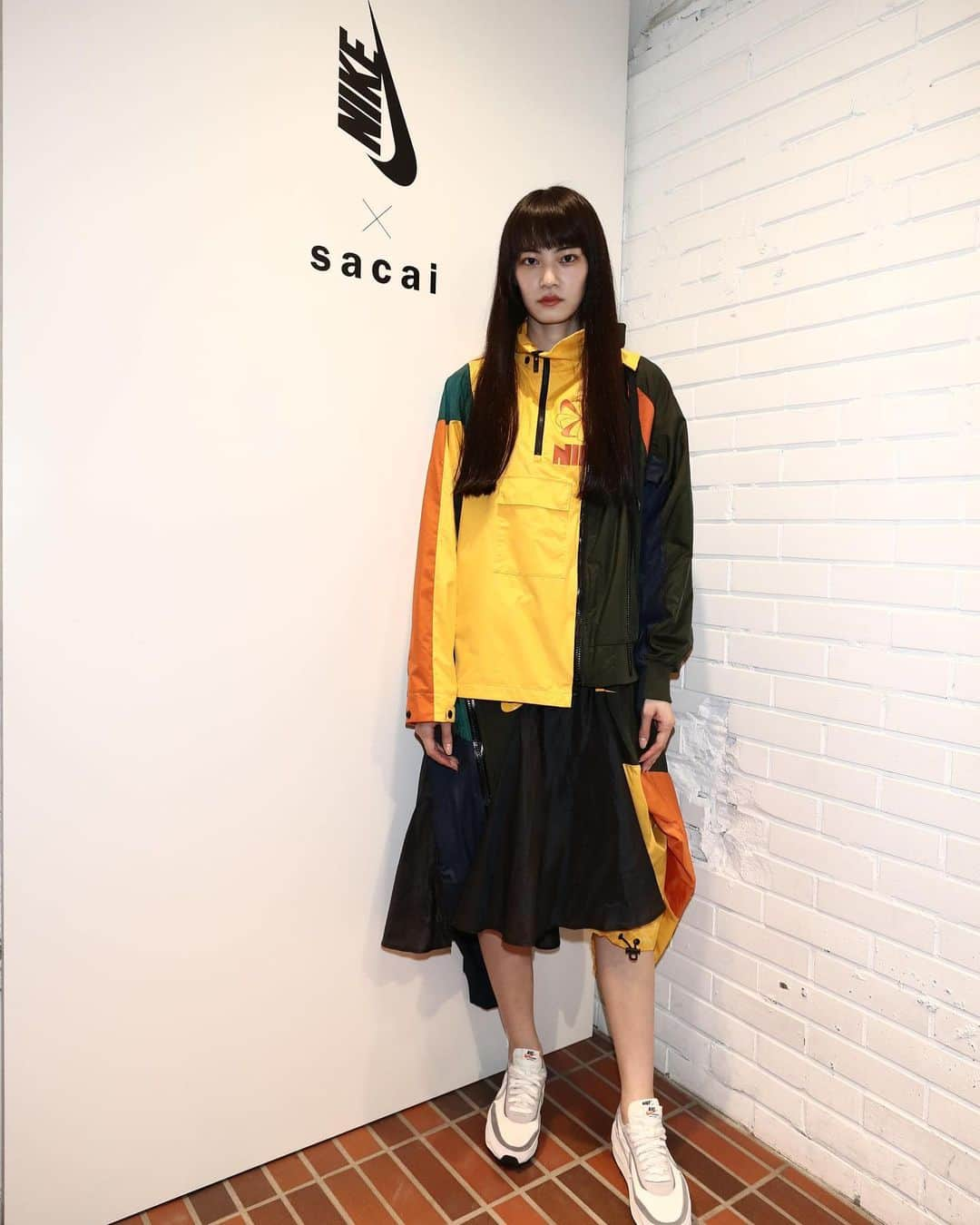 江原美希さんのインスタグラム写真 - (江原美希Instagram)「sacai × NIKE 💛🧡✔️ ウェアはもちろんのこと、スニーカーがめちゃめちゃ可愛かったなあ🤤🤤🤤 #sacainike」9月13日 1時10分 - miki_ehara