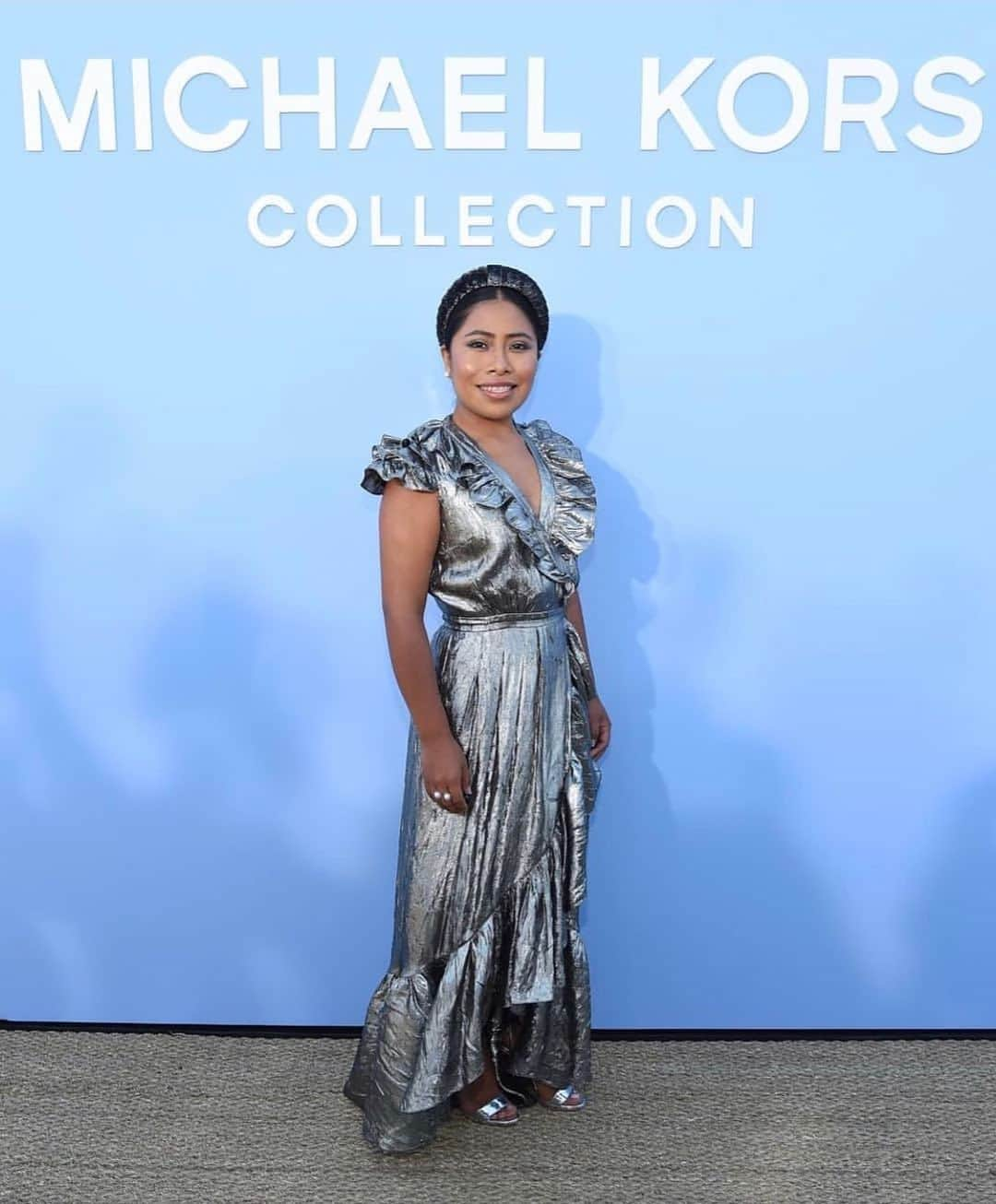 ソフィー・ロペスさんのインスタグラム写真 - (ソフィー・ロペスInstagram)「#Yalitza in #MichaelKors ❤️」9月13日 1時27分 - sophielopez