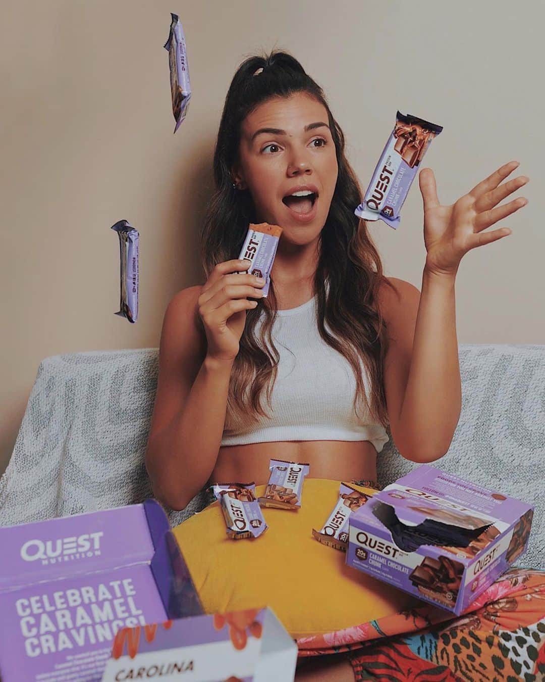 questnutritionさんのインスタグラム写真 - (questnutritionInstagram)「What a launch! 🙌 Thank you so much to everyone who celebrated the release of our new Caramel Chocolate Chunk Quest Bar with us! 💜🥰 We are so grateful to have the best fans ever. 🙌 #onaquest #questsquad」9月13日 1時49分 - questnutrition