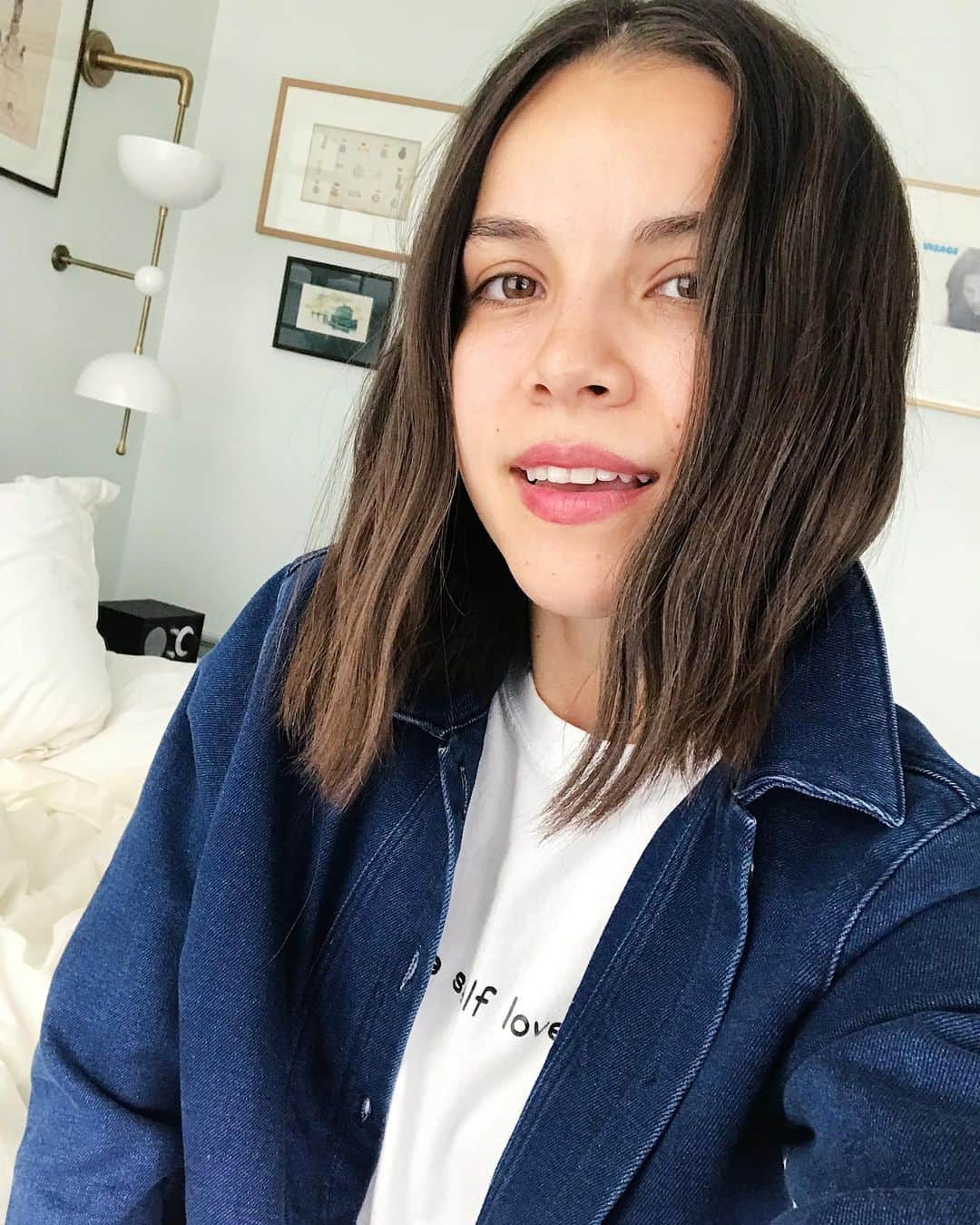 のインスタグラム：「LA, it was great visiting for the first time in OVER A YEAR since I moved(!!!) but now it’s time to celebrate Sugar in the City in NYC! I’ll be at the Fresh Union Square store TONIGHT from 6:30-8:30pm! The first 10 people in line will receive a $25 @freshbeauty gift card, so make sure to get there early! We’ll also have small bites and drinks for everyone who stops by - can’t wait to see you NYC! ❤️」