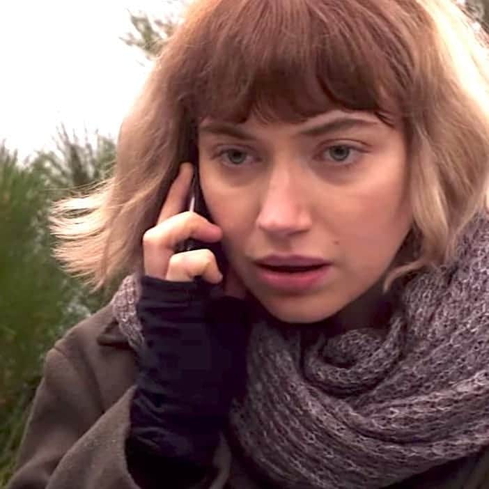 イモージェン・プーツさんのインスタグラム写真 - (イモージェン・プーツInstagram)「Black Christmas stills #ImogenPoots」9月13日 2時31分 - imogenpootss