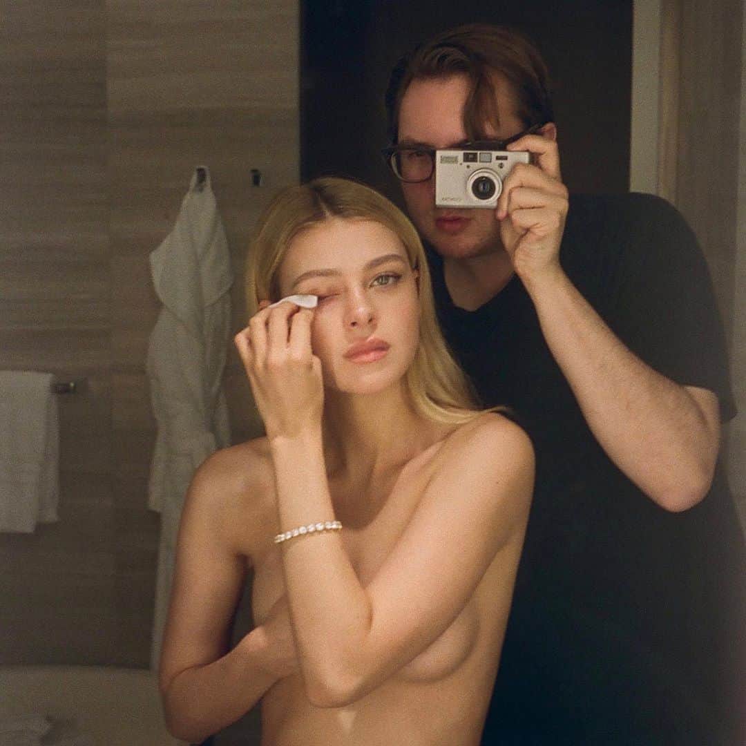 ニコラ・ペルツのインスタグラム：「us in one photo」