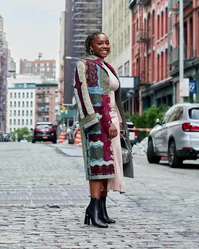 のインスタグラム：「Looking for your new-season show-stopper? Presenting: @maisonvalentino's gorgeous, intricate statement coat — as seen on @lpeopleswagner during Fashion Week 😍 #THEOUTNET  Shop all your favorite #NYFW looks, just visit #linkinbio 👆」