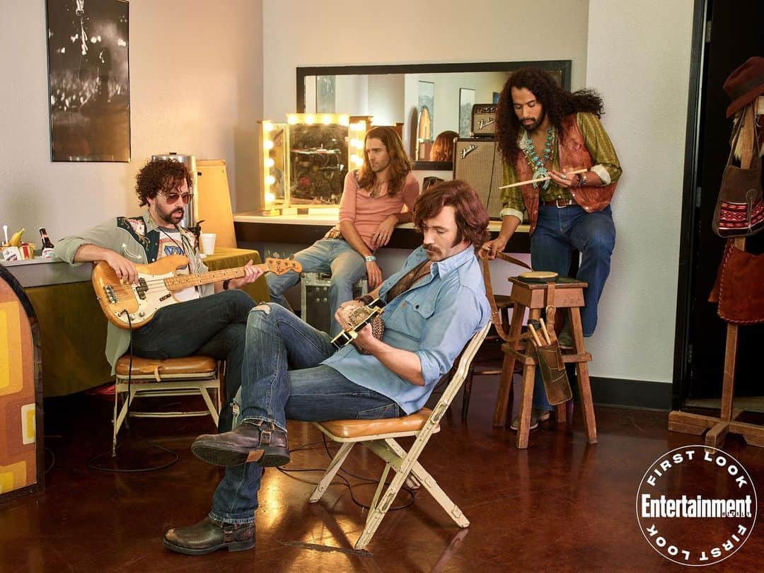 コリン・ドネルのインスタグラム：「It’s a kind of #tbt  #AlmostFamous」