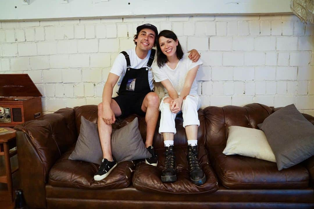 ヴィック・フエンテスさんのインスタグラム写真 - (ヴィック・フエンテスInstagram)「I made a new friend @kflay ❤️」9月13日 3時52分 - piercethevic