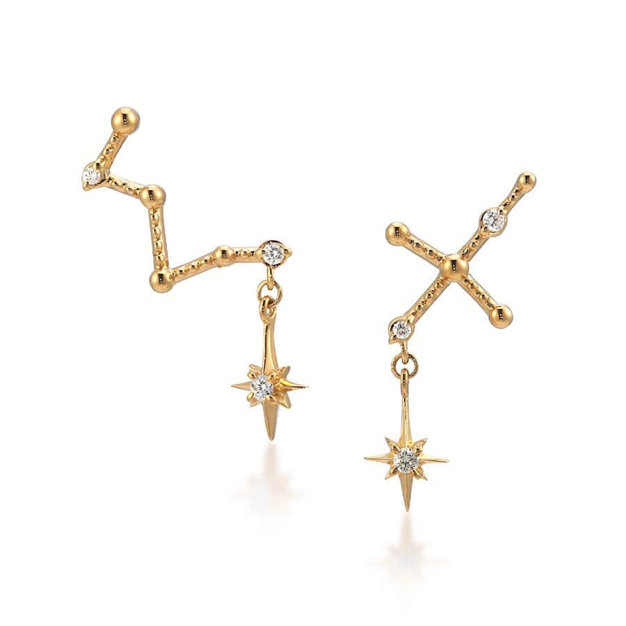 starjewelry_pressさんのインスタグラム写真 - (starjewelry_pressInstagram)「【CONSTELLATION】 きらめく星座をイメージした繊細なモチーフネックレスは、レイヤードスタイルで一気におしゃれ上級者に。  #starjewelry #スタージュエリー #necklace #ネックレス #pierce #ピアス #diamond #ダイヤモンド #gold #coordinate #星座 #constellation #星 #star #jewelry」9月13日 16時43分 - starjewelry_press