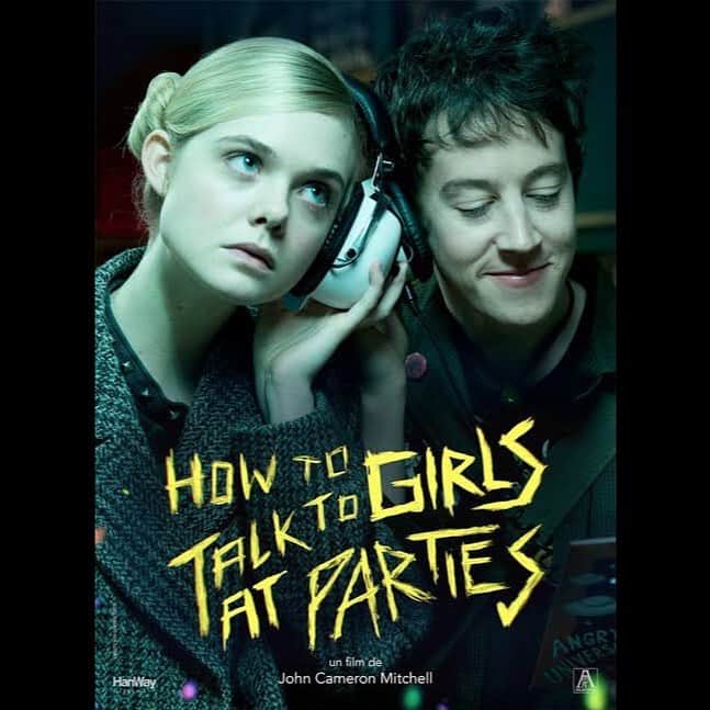 若林時英さんのインスタグラム写真 - (若林時英Instagram)「How to Talk to Girls at Parties Neil Richard MacKinnon Gaiman  パンク。こういう生き方ってカッコいい。この世界観に入り込めたら最後まであっという間。  #パーティで女の子に話しかけるには」9月13日 16時11分 - jiei_wakabayashi