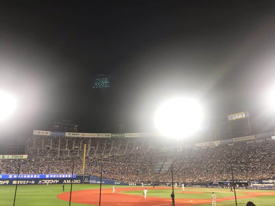 阿部智帆さんのインスタグラム写真 - (阿部智帆Instagram)「昨日はあすかとハマスタ⚾︎❤︎ . 丸選手のホームラン、シビれましたね〜😆🙌🧡 . 今日からの東京ドームも 連勝となりますように🌟 . . #giants  #M7 #横浜スタジアム #良き夜#🌝 #あすかありがとう」9月13日 9時39分 - chiho_abe829