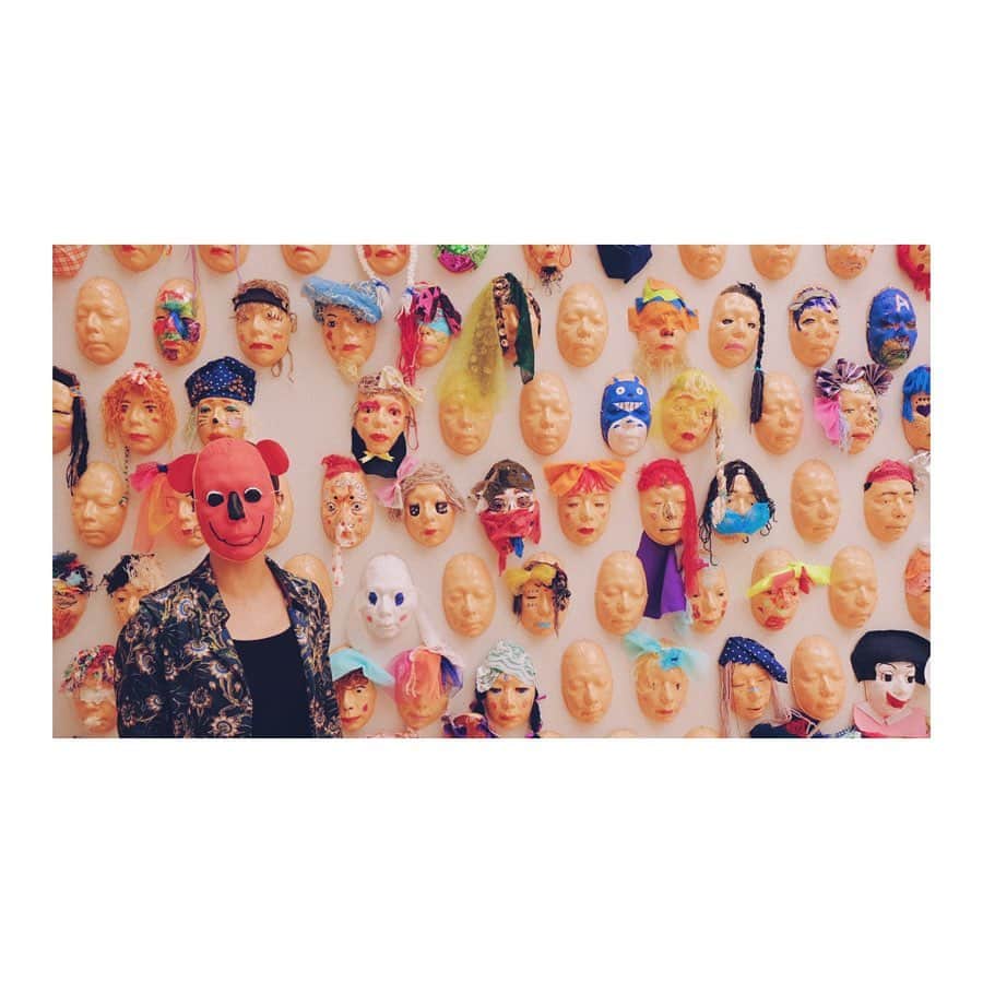 Shizukaさんのインスタグラム写真 - (ShizukaInstagram)「✴︎✴︎✴︎ 自由な世界に一つのお面 Photo by friend. - #Dream_Shizuka #DreamShizuka #Art #museum #東京都現代美術館 #あそびのじかん #Mask #onlyone」9月13日 12時15分 - shizuka_dream06