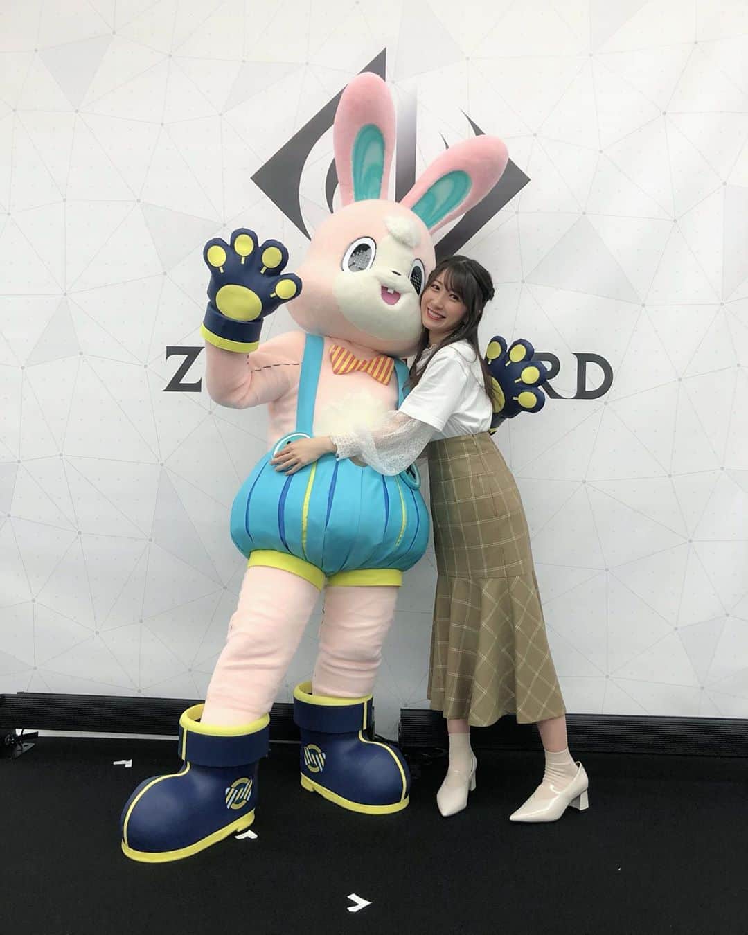 石田晴香のインスタグラム：「最近のゼノンザードの衣装🥰」