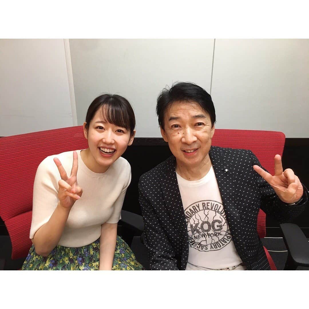 河村綾奈のインスタグラム：「金曜日のごぜん様さま、横山さんのピンチヒッターは、なんと 城みちるさんでした！ リスナーの皆さんにとっても意外な方だったでしょうか？(^^) 初めましての城さん。 私の中ではテレビ（派）のイメージが強く、 ラジオではどんな姿を見せてくださるのだろう？とワクワクしていましたが、アイドル時代の華やかな芸能界のお話など、ひょえーとびっくりするような とにかく色んなエピソードを教えていただきました！(*^^*) そのエネルギーと優しさと面白さに、一気に大ファンに。 また、ご一緒できますように…！！ たのしかった〜！」
