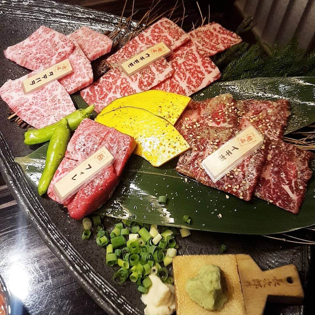 長江愛美のグルメインスタ