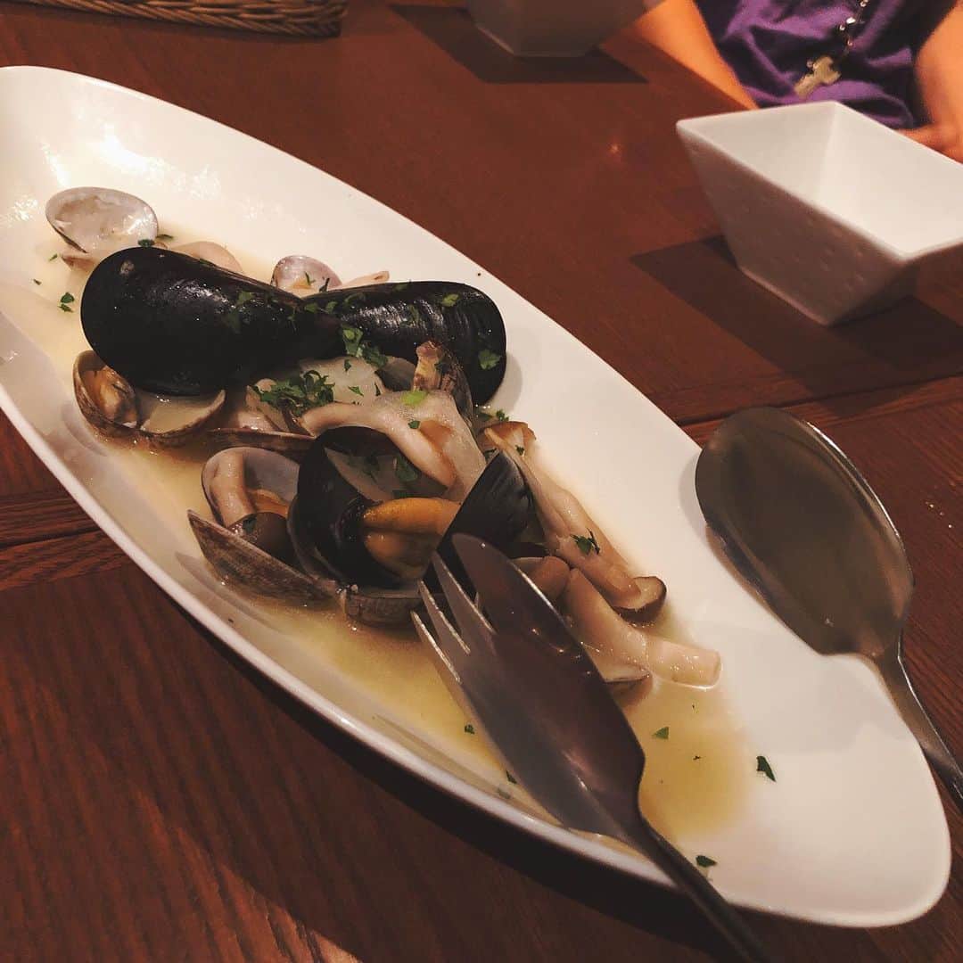 休日課長さんのインスタグラム写真 - (休日課長Instagram)「カラスミ大好き…！鱧とカラスミのペペロンチーノ、ジェノベーゼどちらも美味しかった…！パイ生地のピッツァも美味かったなぁ… 本当にどれをとっても素敵な一皿。次はお酒飲める時に行きたい。 店内もオシャレでデートにオススメ！」9月14日 1時44分 - kyujitsu_kacho