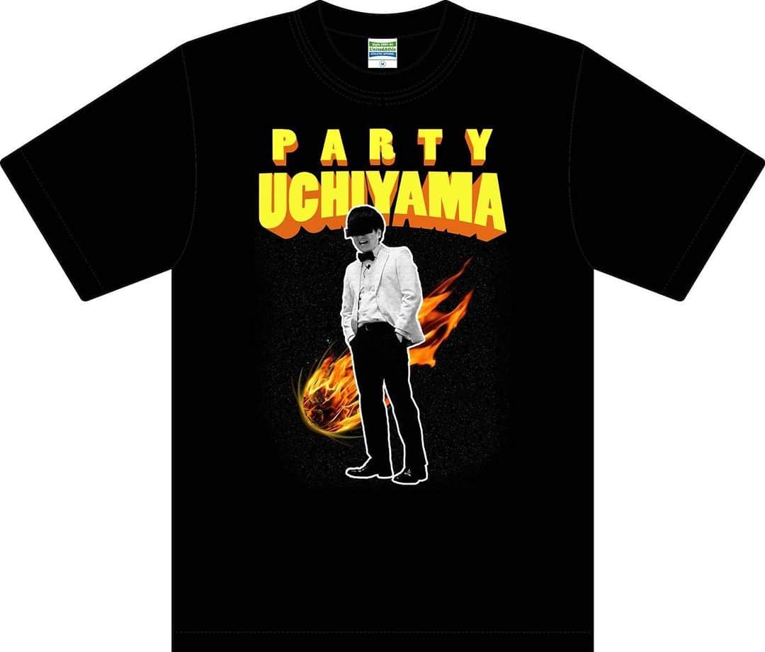 パーティ内山のインスタグラム：「サンドウィッチマン後輩Tシャツシリーズ第3弾！パーティ内山Tシャツが登場！パーティ内山単独ライブで販売開始です！#パーティ内山 #サンドウィッチマン #tシャツ #pulpfiction」