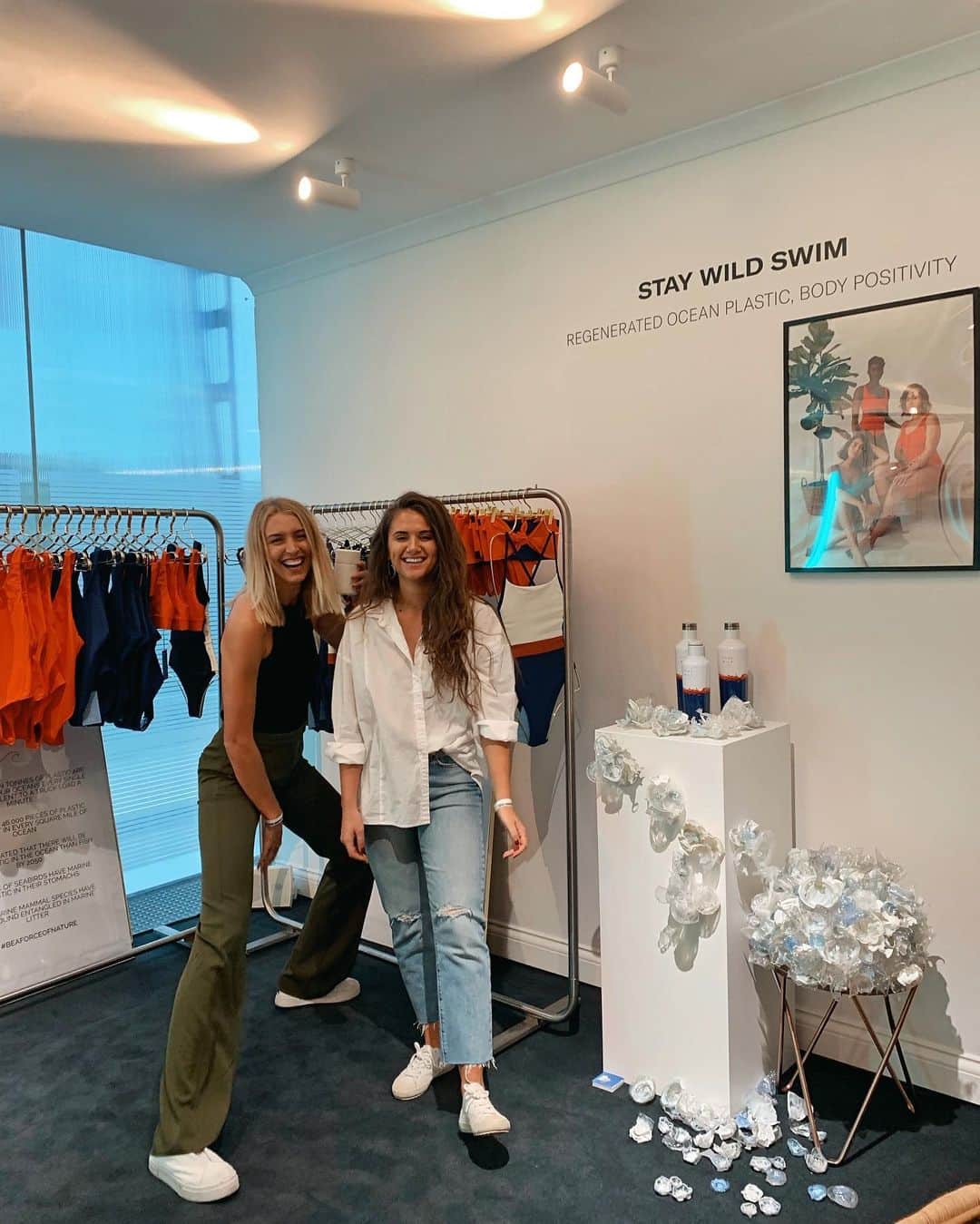 Zanna Van Dijkさんのインスタグラム写真 - (Zanna Van DijkInstagram)「How excited we feel about exhibiting at LONDON FRICKIN FASHION WEEK 🥳 Yeah some people might play it cool but we are just so overwhelmed by this amazing opportunity and keep doing lil happy dances! 😝 @staywildswim isn’t even one year old and to be able to present our brand and discuss our ethos at @londonfashionweek is a huge honour. As a tiny sustainable company this feels like a huge step in the right direction and a valuable chance for us to help inspire positive change in the fashion industry from the inside out 🌎 So if you’re at LFW please pop down and say hey! We are located in the positive fashion exhibition and will happily chat all things ocean plastic and sustainable fashion! 👋🏼 And again a gigantic thank you to the @britishfashioncouncil for giving @staywildswim this opportunity 🙏🏼💙 #Londonfashionweek #britishfashioncouncil #lfw #sustainablefashion #staywildswim #ecoswimwear #sustainableswimwear #ethicalfashion #positivefashion」9月13日 18時21分 - zannavandijk