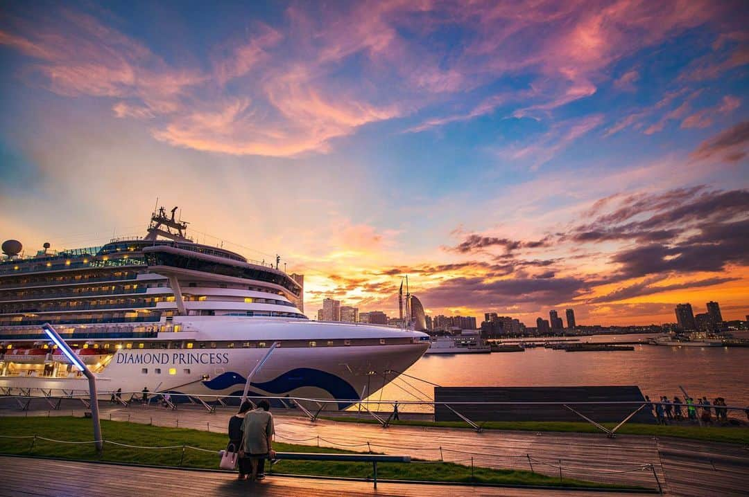 横浜市さんのインスタグラム写真 - (横浜市Instagram)「Can there be a more perfect Friday? #myyokohama」9月13日 18時27分 - findyouryokohama_japan