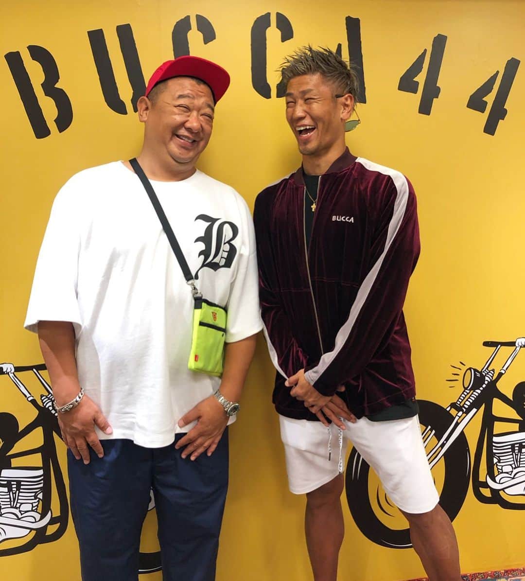 のインスタグラム：「今日は、大好きな先輩、木下さんが手掛けるブランド『BUCCA 44』の展示会〜✨ ・ 満面の笑みを浮かべたくなる服ばかり😆笑 ・ ゆったりと着れてかわいいのばっか✨ ・ みんな行ってみてー✨ ・ @bucca44_official @tko.kinoshita  #恵比寿 #bucca44」