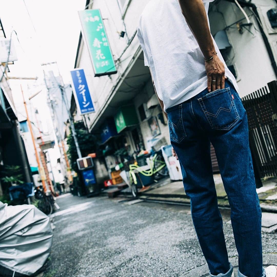 のインスタグラム：「【路地とエドウイン】 #roji_edwin #路地とエドウイン #roji #shinkoiwa #路地 #tokyostreet  #tokyostreetstyle #madeinjapan #edwin #edwinjapan #エドウイン」