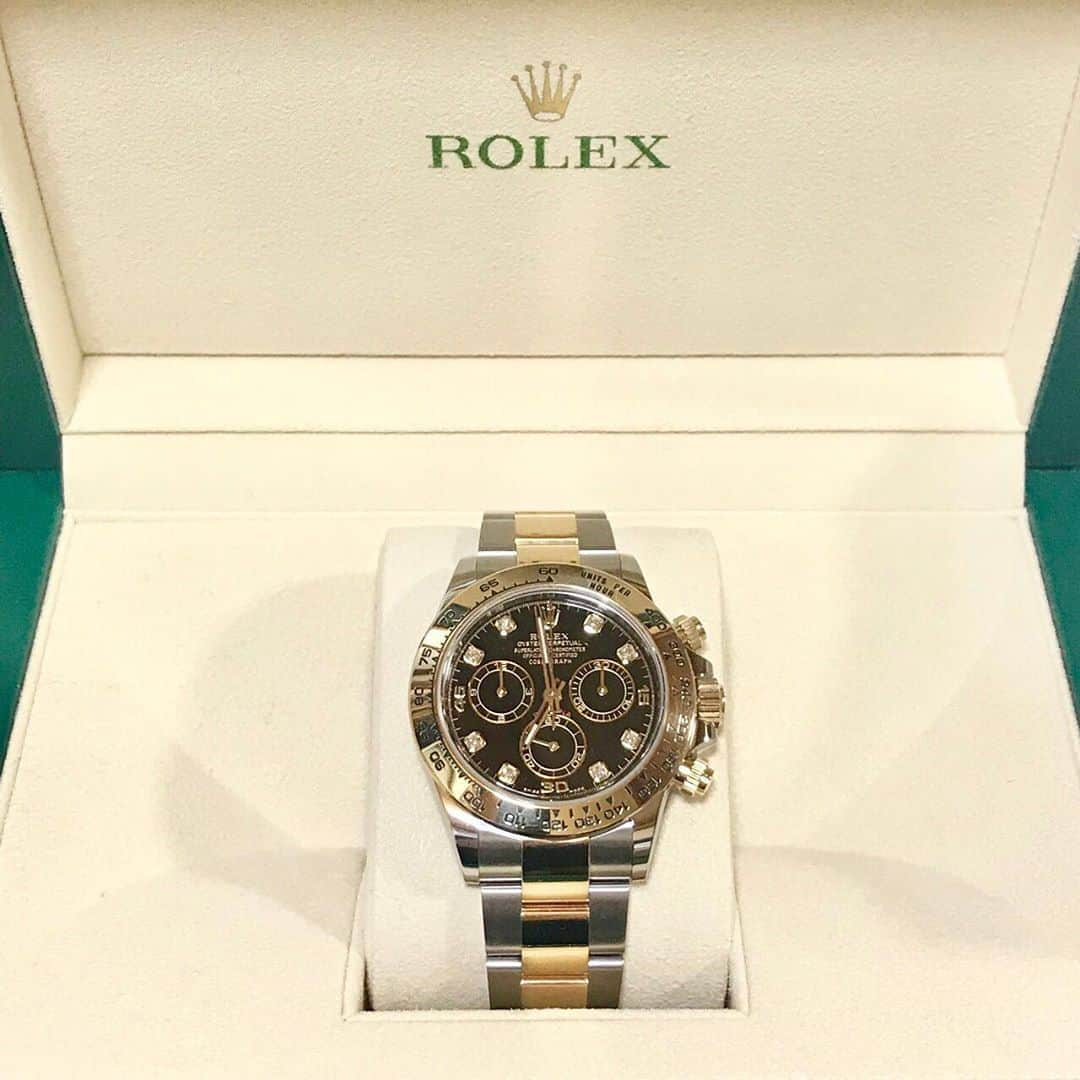 Noboru_Yuukiさんのインスタグラム写真 - (Noboru_YuukiInstagram)「. 自己投資😋モチベーション上がる🔥 . @rolex  デイトナ ブラック8Pダイヤ💎✨ . #rolex #ロレックス #ロレックスデイトナ #デイトナ」9月13日 20時14分 - noboru.yuki.1120