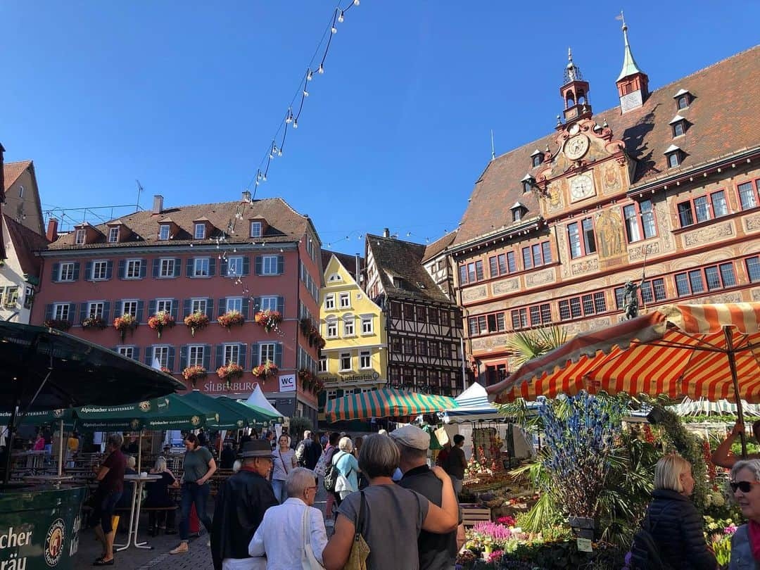 川口太一さんのインスタグラム写真 - (川口太一Instagram)「Exploring such a beautiful city called #tubingen before practice starts!! Everything has been just great so far. Thanks you all😊 ホームジムがあるチュービンゲンを少し散歩してきました！歩く事が好きで今日は天気が良く最高でした！フィンランドよりもヨーロッパ感があって雰囲気凄く良い😊 新たな場所、新たな人達との出会い。感性を磨いていきたいです。 #チュービンゲン #テュービンゲン #学生の街 #南ドイツ #ドイツ #ドイツ生活 #ブンデスリーガ #海外 #異文化 #バレーボール #アスリート #川口太一  #tübingen #germerny #germanlife #bundesliga #volleyball #athlete #themkawaguch」9月13日 22時10分 - k.taichi20