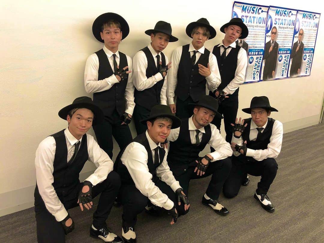 のインスタグラム：「‪昨夜、放送時間引越し前の記念すべきMusic stationにて @hikakin さん @SeikinTV さんの「今」のダンサーを務めさせて頂きました！😎😎🕺‬ ‪有難うございました！‬ ‪#Mステ‬ ‪#HIKAKIN & #SEIKIN‬ ‪#今‬」
