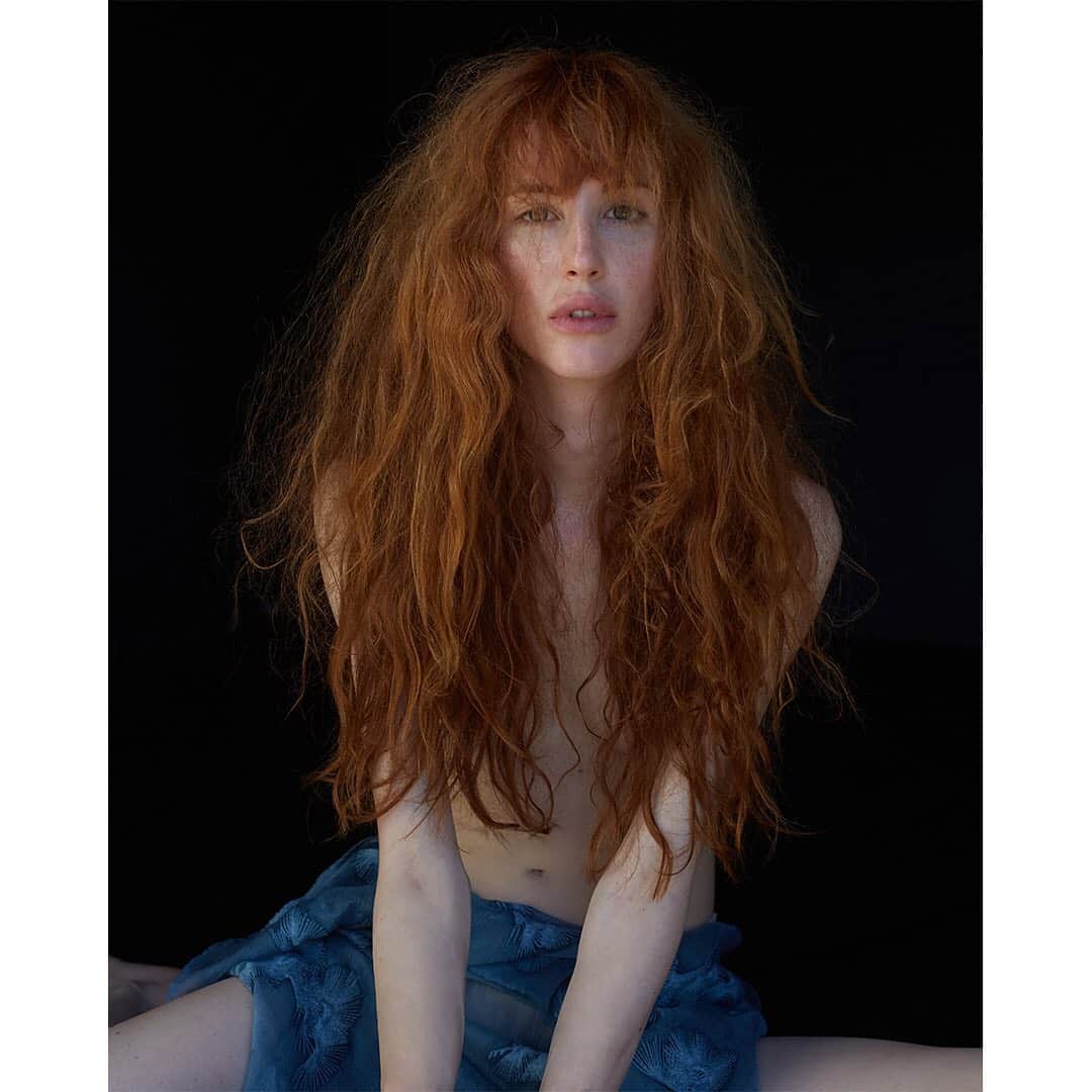 Faith Picozziさんのインスタグラム写真 - (Faith PicozziInstagram)「1️⃣ 💙 📸 @creativesmiles 💥 #redhead #model #freckles #natural #fashion #style @faithpicozzi」9月14日 3時05分 - faithpicozzi