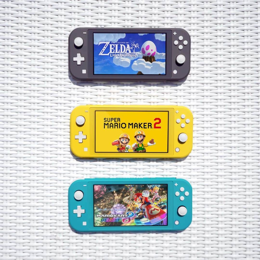 任天堂アメリカさんのインスタグラム写真 - (任天堂アメリカInstagram)「There’s only one week left until the new #NintendoSwitchLite system arrives! Which color are you getting? Let us know in the comments!」9月14日 3時09分 - nintendoamerica