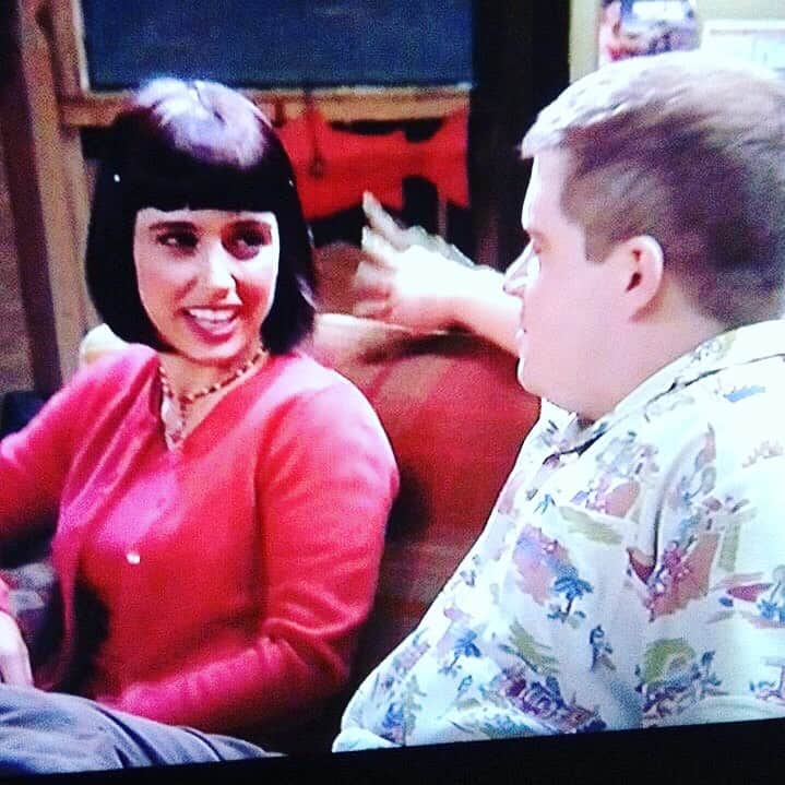 コンスタンス・ジマーさんのインスタグラム写真 - (コンスタンス・ジマーInstagram)「#fbf That time when I got to be set up with @pattonoswalt by @leahremini on #kingofqueens and I not only fell in love with him, but clearly also with this haircut as I keep bringing it back in one way or another.」9月14日 3時48分 - constancezimmer