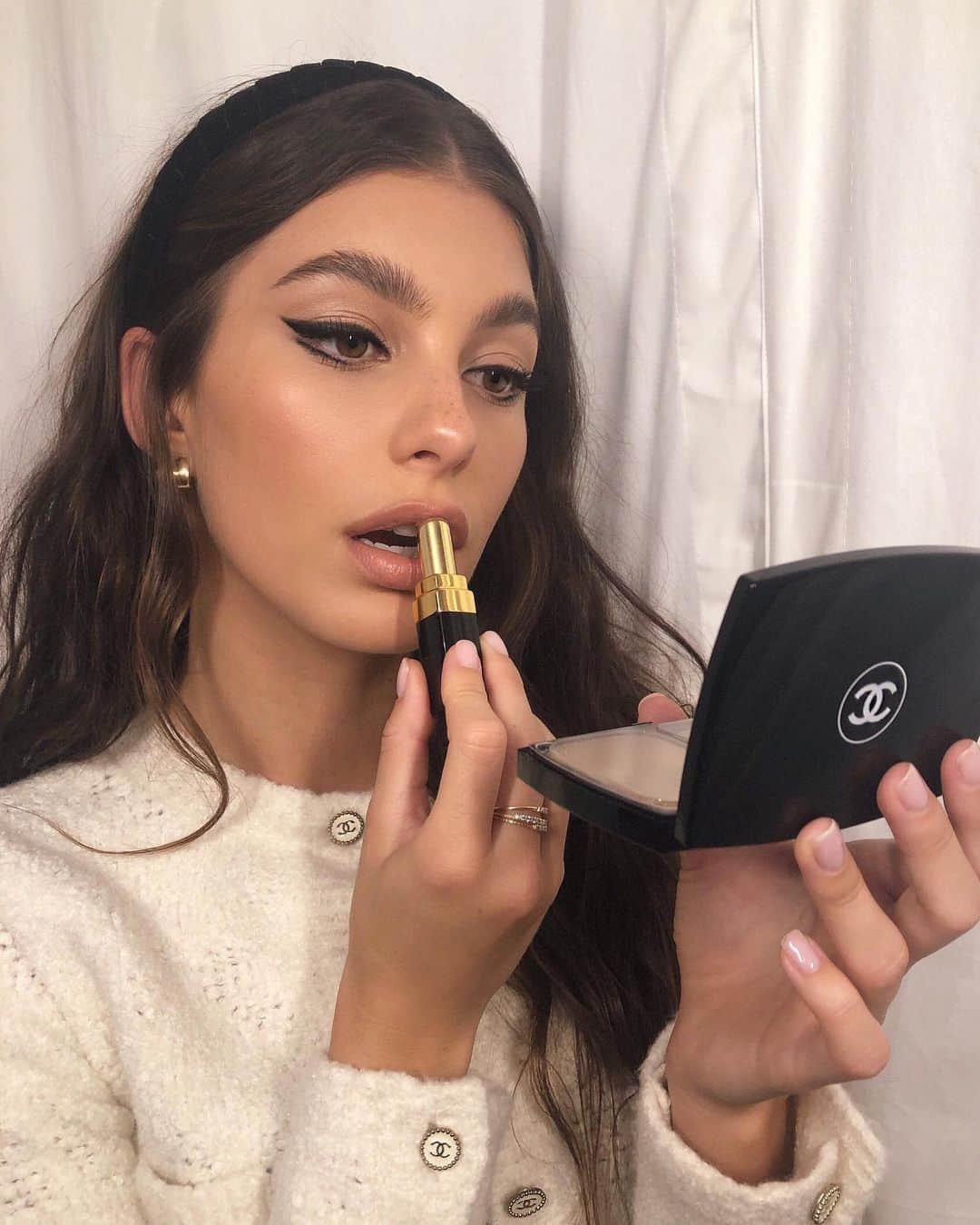 カミ・モローネさんのインスタグラム写真 - (カミ・モローネInstagram)「💄 @chanelofficial @welovecoco」9月14日 3時59分 - camilamorrone