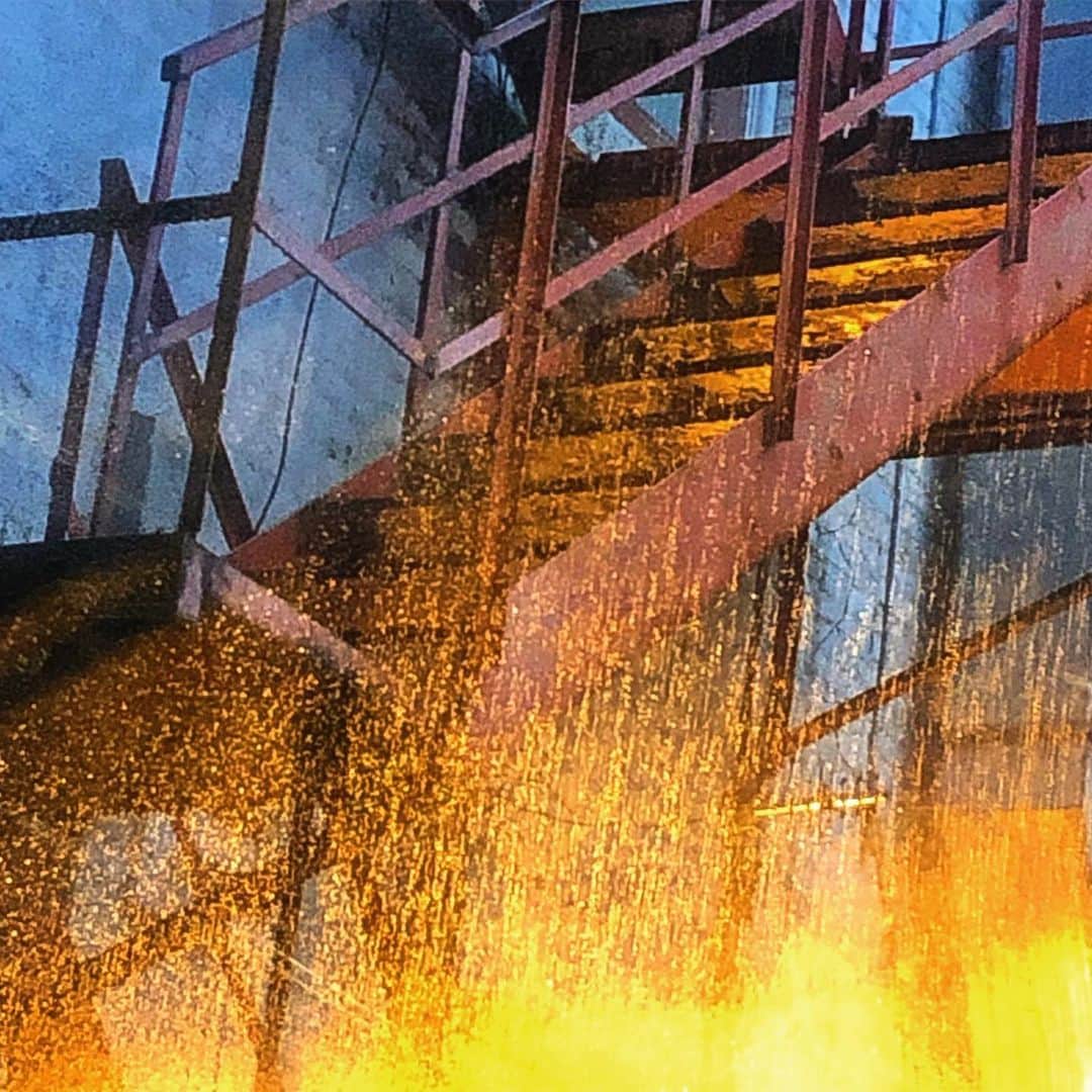 ブレンダン・ハインズのインスタグラム：「Golden Hell Stairs」
