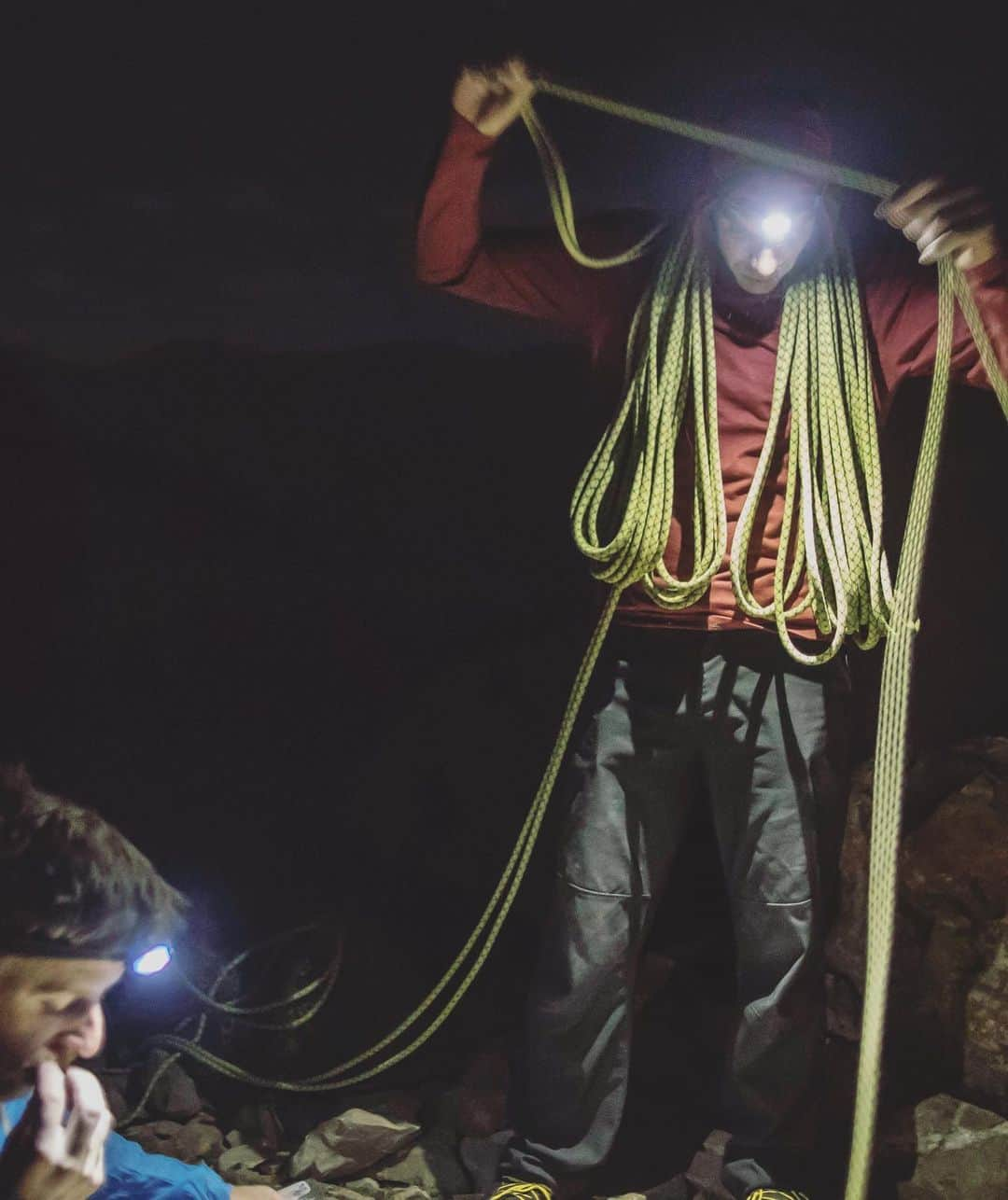 ジミー・チンさんのインスタグラム写真 - (ジミー・チンInstagram)「Night missions in Morocco w @alexhonnold and @tommycaldwell. We spent three weeks in Morocco filming for @freesolofilm. Much of it didn’t make it into the film, not because it wasn’t badass (it was) but because it didn’t move the narrative forward. It’s worth noting that Alex and Tommy climbed and freed the three biggest formations in Taghia in a brutal 24 hour push combining over 75 pitches of climbing and too many 5.12 to 5.13 pitches to count. It went under the radar because of the confidential nature of the shoot but is probably one of the greatest climbing link ups of all time. They both said it was more difficult in scale and difficulty than their legendary and unrepeated all free triple link up of Mount Watkins, Half Dome and El Cap. #thingsthatenduponthecuttingroomfloor. Also a reminder that @freesolofilm is in theaters across China and Japan...see it on the big screen!」9月14日 4時01分 - jimmychin