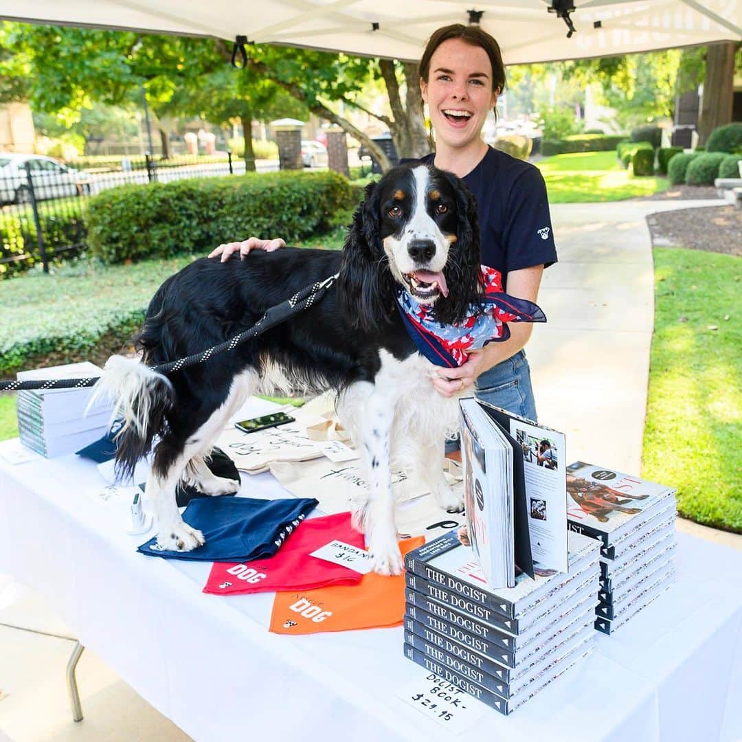 The Dogistさんのインスタグラム写真 - (The DogistInstagram)「Thanks to everyone who came out to our event at the very pet-friendly @graduatecolumbiasc! I ran out of cookies within the first hour, so apologies to any dog who didn’t get one for the #cookiecam. Looking forward to the next meetup event at @graduateathens on 9/19, 5-8 pm #sponsored」9月14日 4時04分 - thedogist