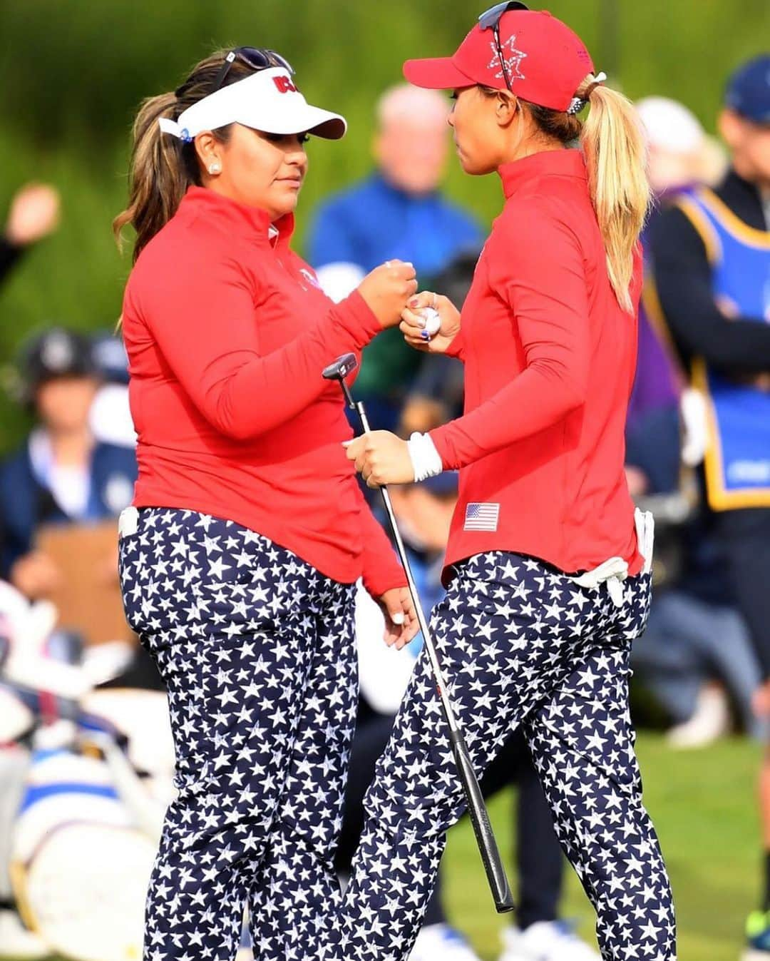 ダニエル・カングさんのインスタグラム写真 - (ダニエル・カングInstagram)「Definitely wasn’t easy out there but thanks for having my back partner ♥️ Great playing by Suzann and Anne. Was told before the round they were trying to “step on our throats” 😂 loved the friendly rivalry and see you guys tomorrow! @solheimcup2019」9月14日 4時49分 - daniellekang