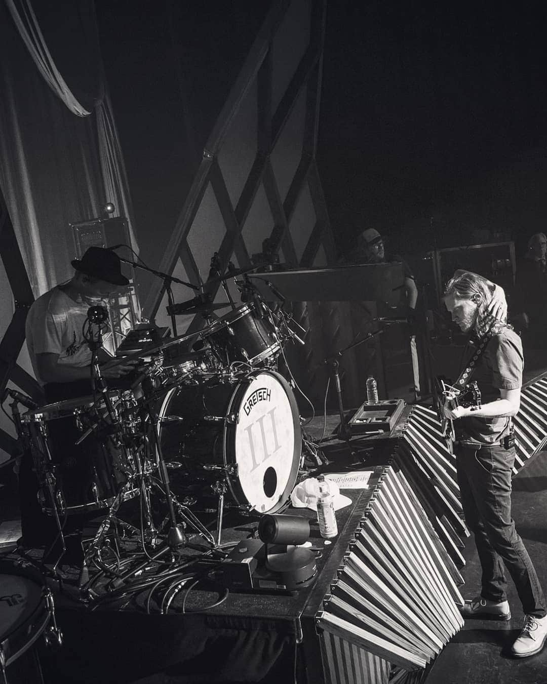 Cory Richardsさんのインスタグラム写真 - (Cory RichardsInstagram)「A handful more as promised as I step out the door to go watch @thelumineers album release studio show in NY. Check the last few posts for more from this collection from a rehearsal in Denver a few weeks back. New album #III out today...check it. K...enough from me...back to our regularly scheduled programming tmrw. Link in bio // @thelumineers @jeremiahfraites @wesleyschultz @bootjacobson @thebyronisaacs @stelthulvang」9月14日 6時03分 - coryrichards