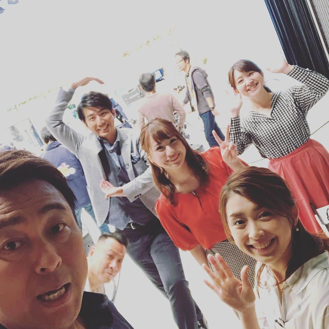 岩本勉さんのインスタグラム写真 - (岩本勉Instagram)「おはようございます！ HTBイチモニ土曜日バージョン！ ヨロシコ！」9月14日 6時22分 - gun18gun18