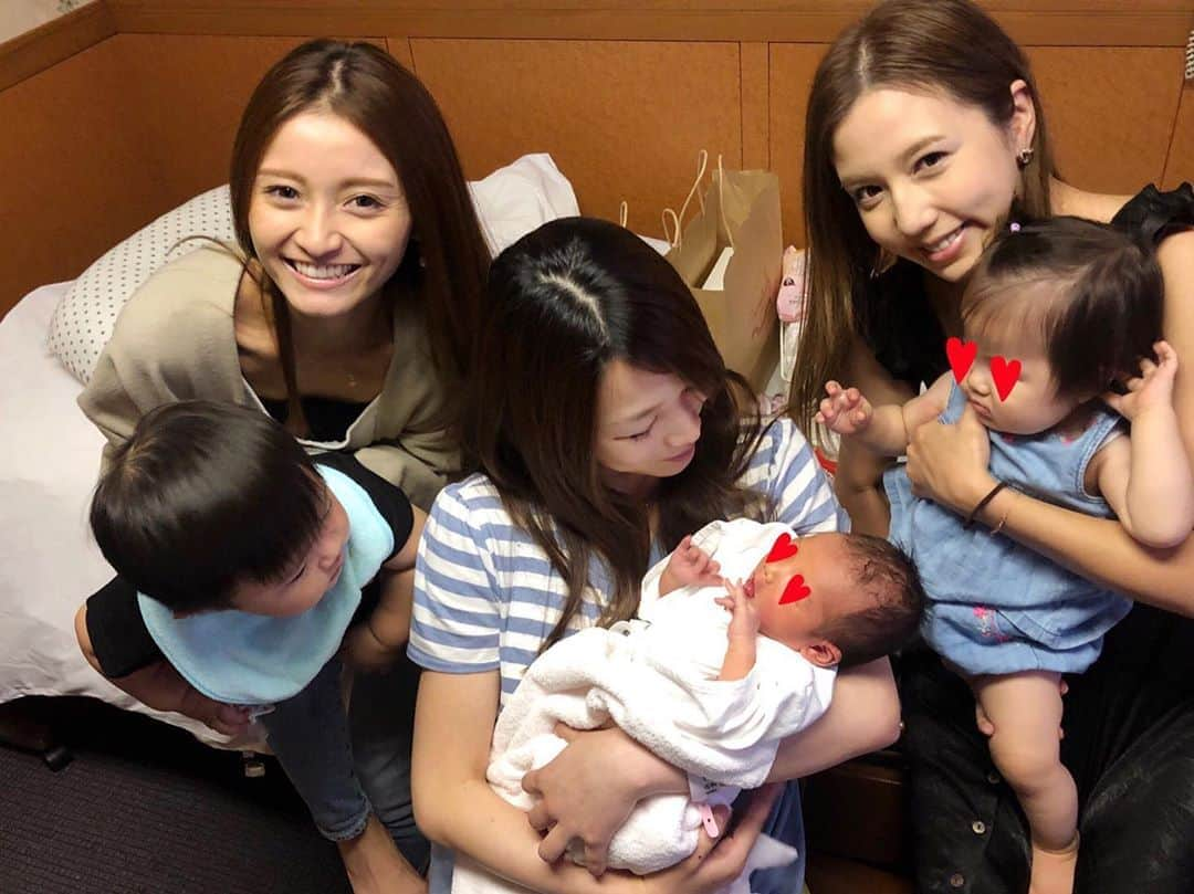 丸高愛実さんのインスタグラム写真 - (丸高愛実Instagram)「先日、ご近所さんbaby👶が産まれたので会いに😍💓 あー可愛いかった❤️天使👼  #赤ちゃん #baby #天使 #ご近所さん」9月14日 7時58分 - marutakamanami