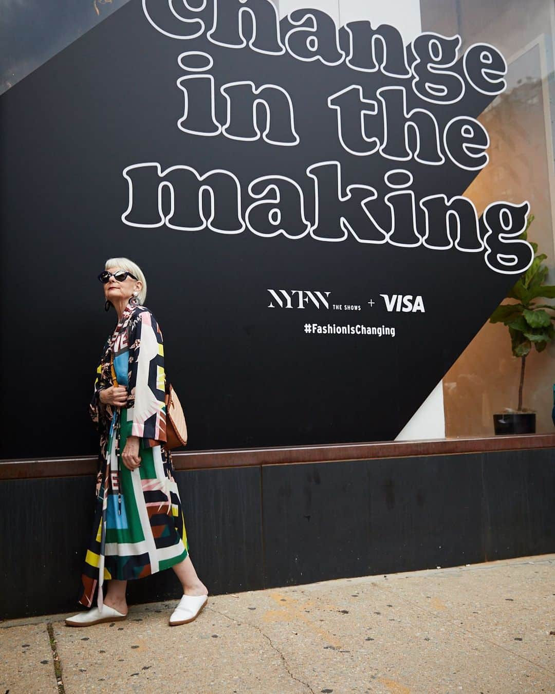 Accidental Iconさんのインスタグラム写真 - (Accidental IconInstagram)「Big things are happening in the world of fashion, and I'm happy to be tapping into these changes with @visa_us at @NYFW. #FashionIsChanging #NYFW #VisaAmbassador」9月14日 8時26分 - iconaccidental