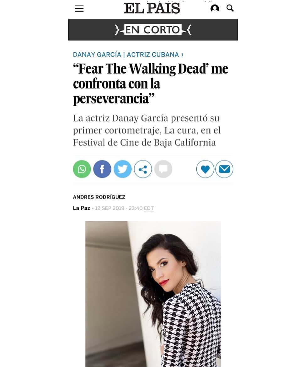 ダナイ・ガルシアさんのインスタグラム写真 - (ダナイ・ガルシアInstagram)「Big shout out to @el_pais 🤩 👑 So honor to have the opportunity to share my passion projects with you.  Gracias @el_pais por tan linda entrevista. Muy agradecida por la oportunidad de compartir mis proyectos con ustedes. 🎈👑 If you haven’t seen it, here it is! 👇🏼 https://elpais.com/cultura/2019/09/12/actualidad/1568325344_379106.html #thisishappening #thisisus #unide #mexico🇲🇽 #universeonmyside #elpais #danaygarcia #gratitude #graciasportanto #projects #tihproductions @tihproductions #workflow #thestories #thearts #fun #ftwd #fridaymood #lacura #tihproductions  Never forget the magic 👑#queen」9月14日 9時10分 - danaygarcia1