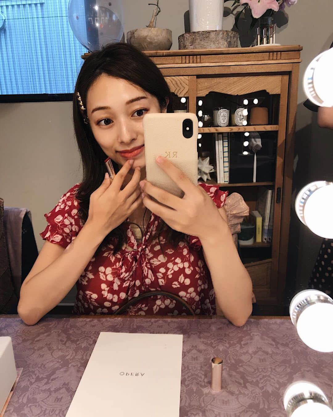 吉田理紗さんのインスタグラム写真 - (吉田理紗Instagram)「OPERAのシークレットイベントへ♡ リップティント、透け感のある色味と塗り心地が好きで何色も愛用してます。 秋の新色もとっても可愛かった〜😊 1枚目で試した103 Garnet Gemが1番すき💕 #オペラリップティント #リップティント #ティント #秋リップ  #透ける秋色のくちびる #operacosmetics #pr #opera_secretparty」9月14日 19時58分 - yoshirisaa