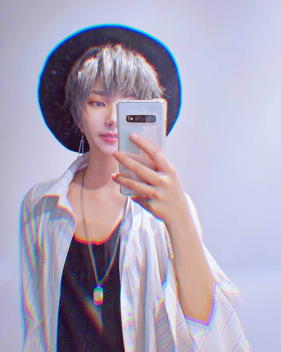 ひかりんのインスタグラム：「Thank you everyone for sending me questions through my story . I have replied to some and saved some for the upcoming webtoon chapter 💖 please look forward to it !」