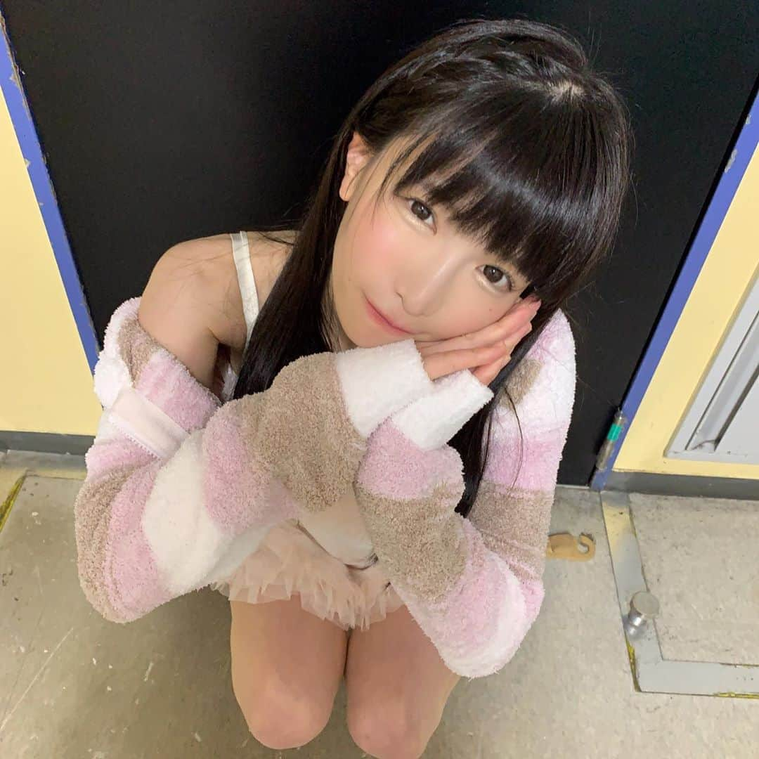 もえのあずきさんのインスタグラム写真 - (もえのあずきInstagram)「パジャマ🥰💓 #部屋着#ジェラピケ#gelatopique #ピンク#パジャマ#パジャマ」9月14日 12時14分 - moeazukitty